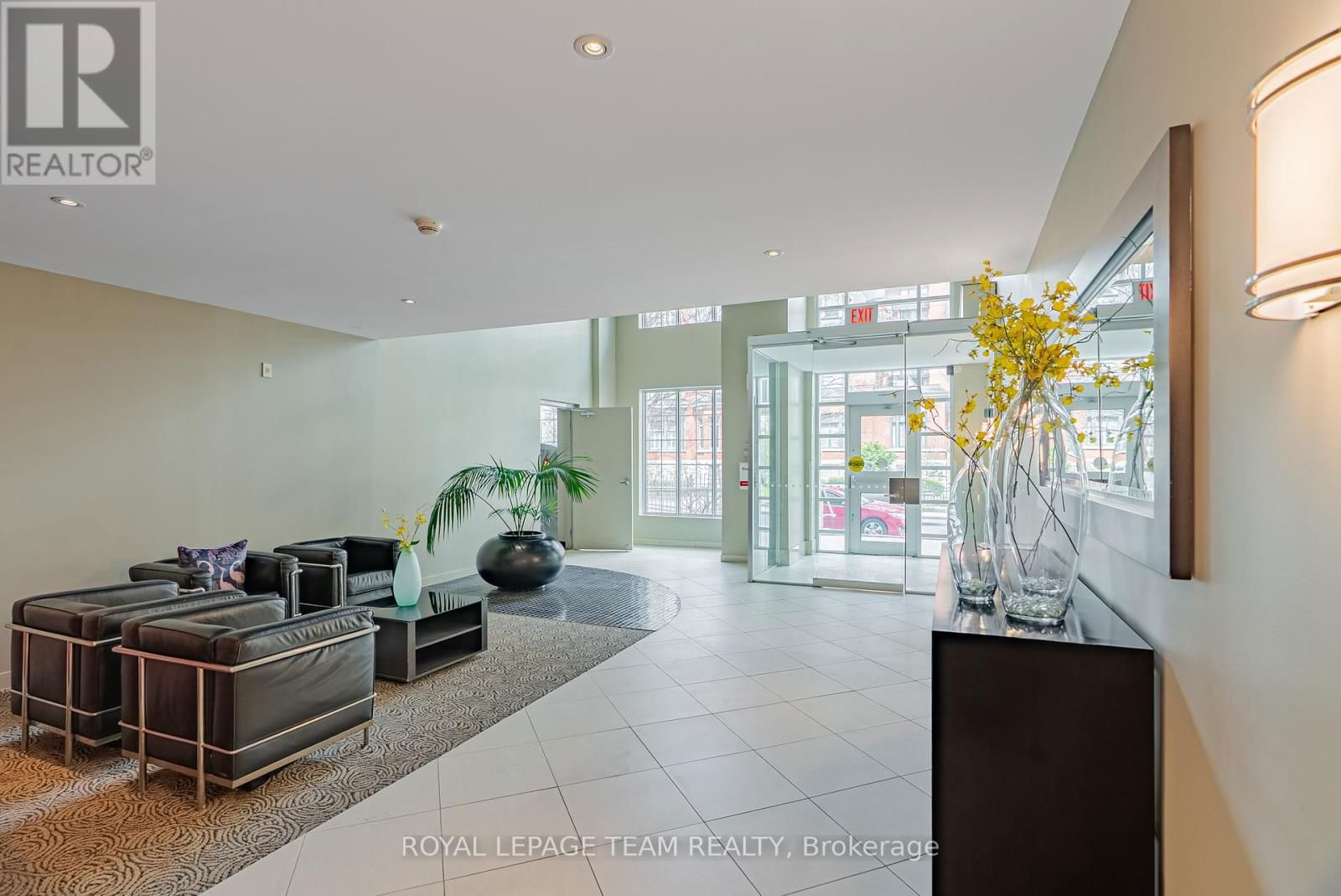804 - 138 SOMERSET STREET WEST Image 38