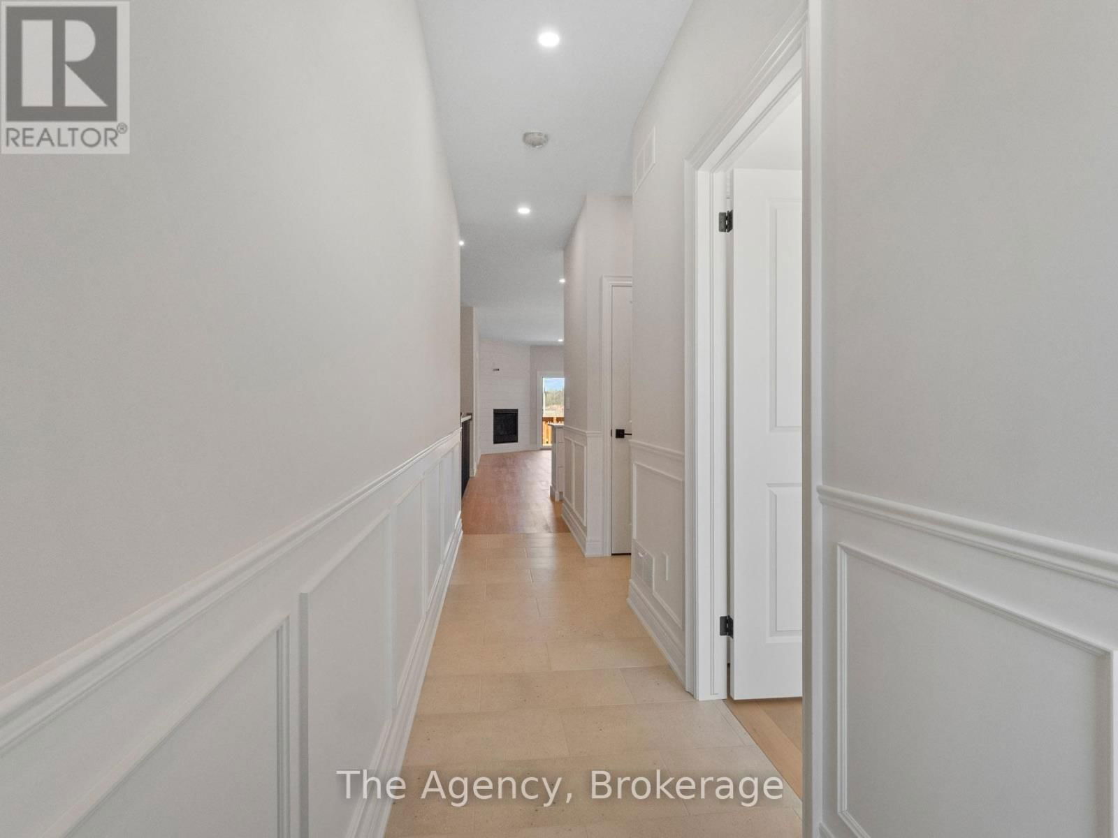 21 AUSTIN DRIVE Image 12