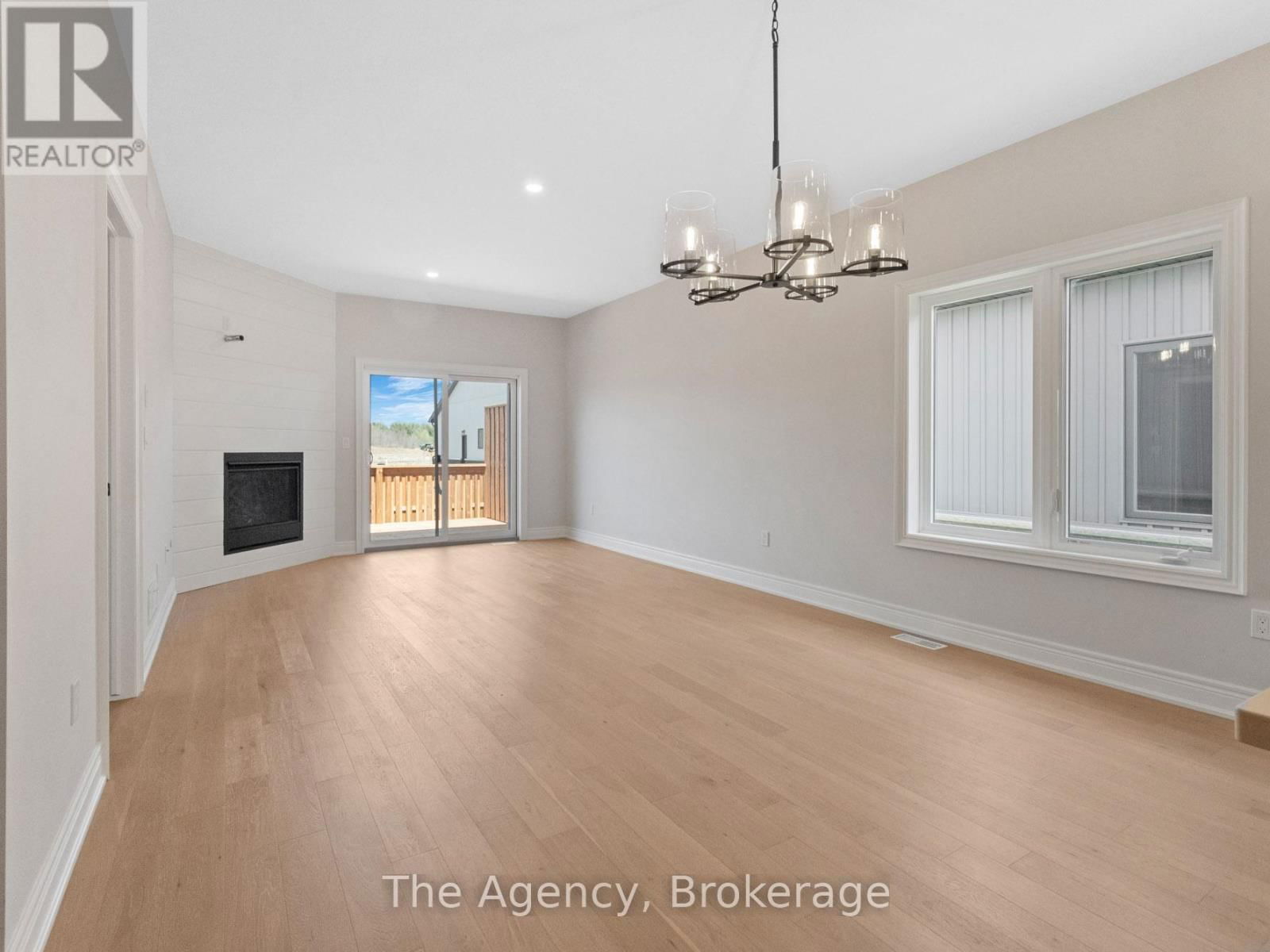 21 AUSTIN DRIVE Image 15