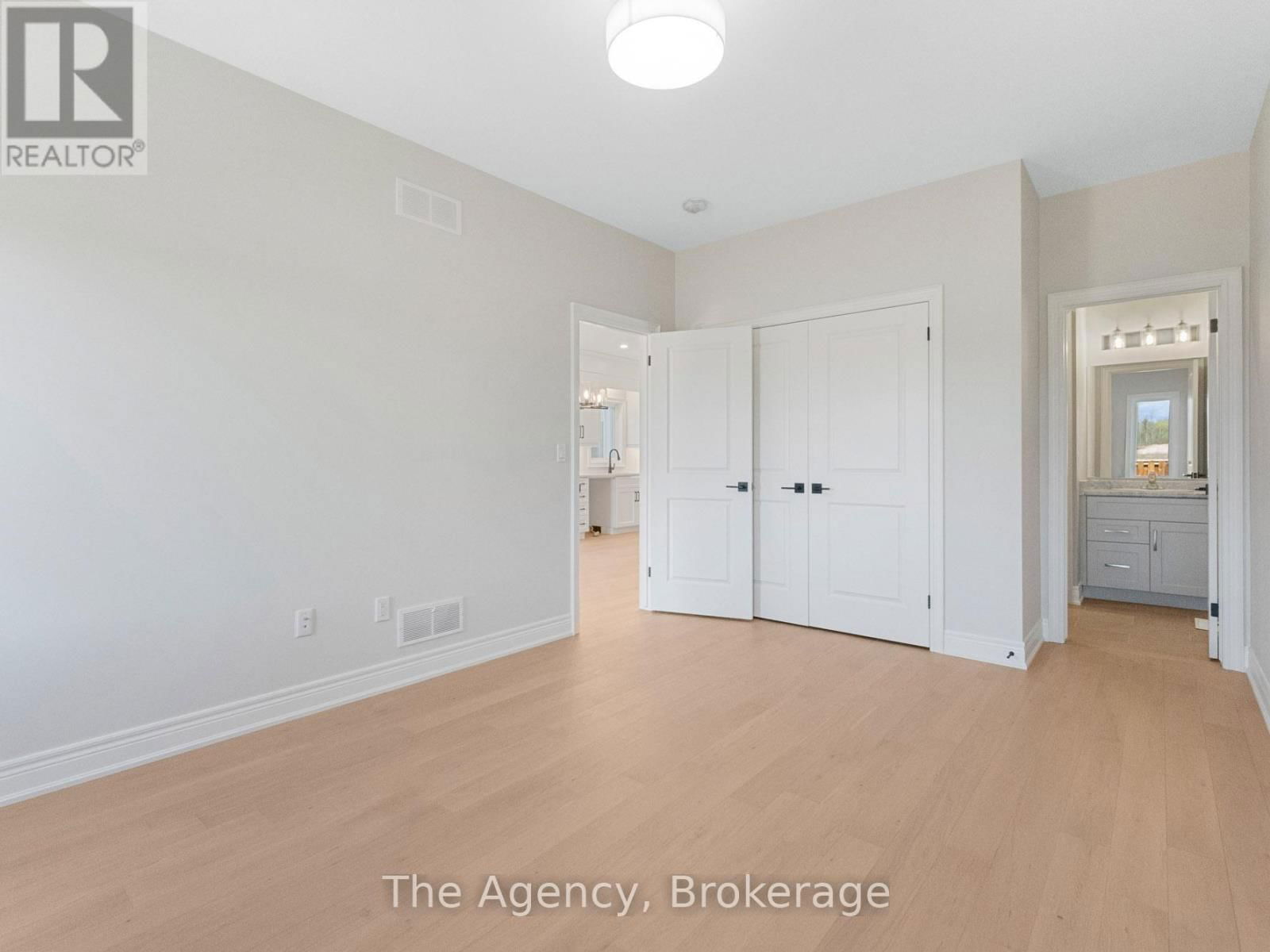 21 AUSTIN DRIVE Image 20