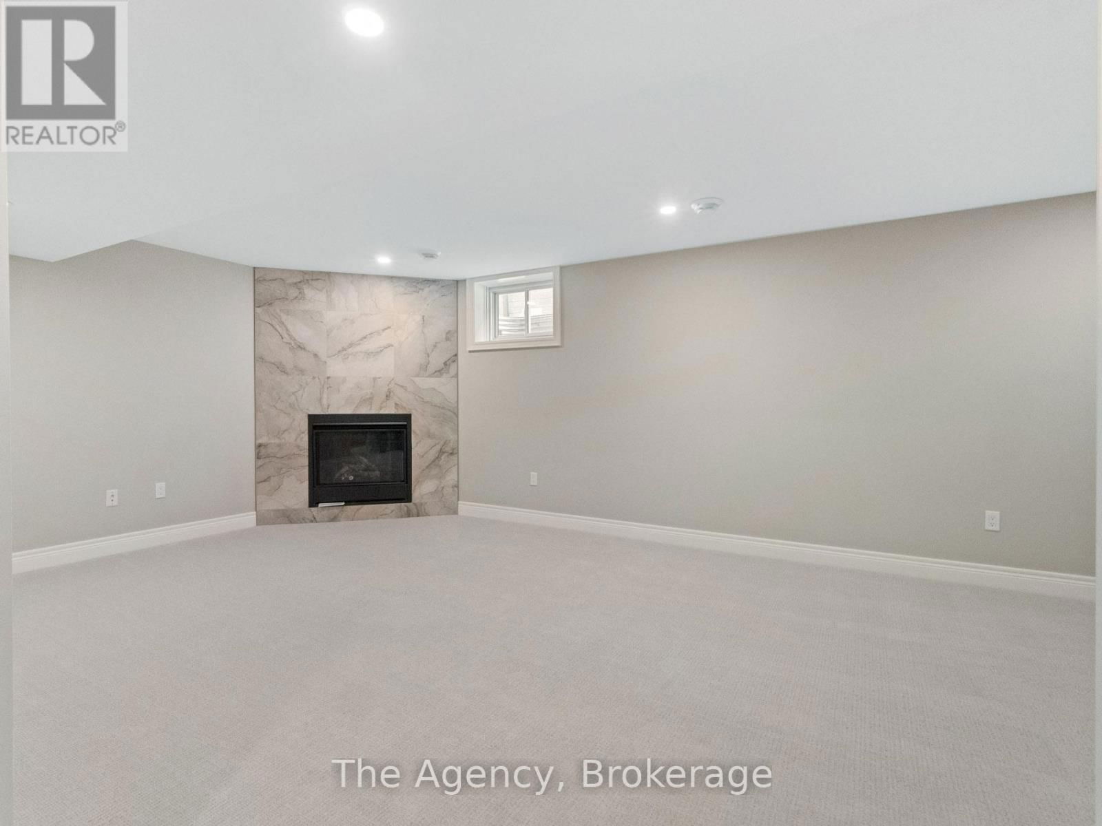 21 AUSTIN DRIVE Image 23