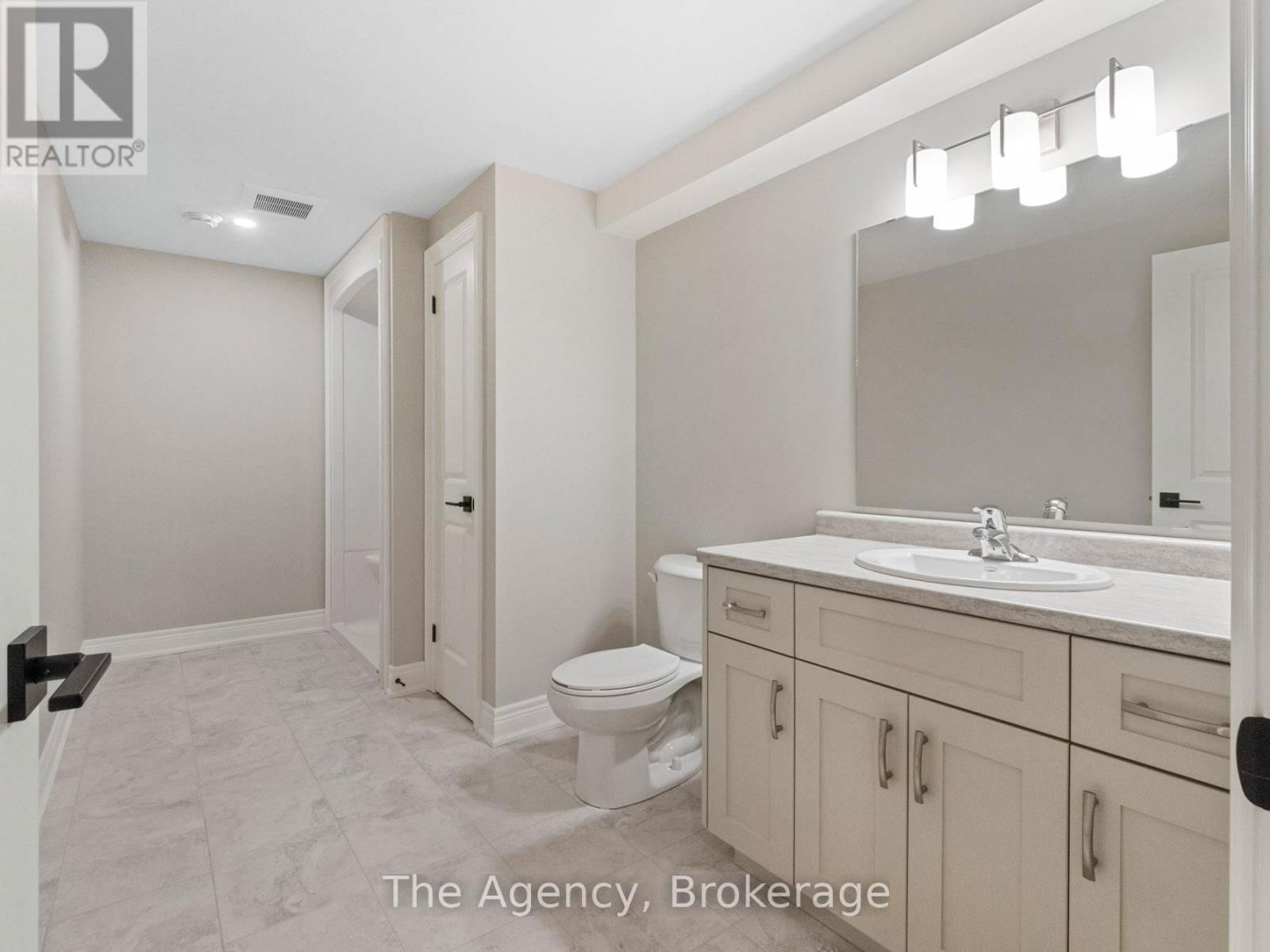 21 AUSTIN DRIVE Image 24
