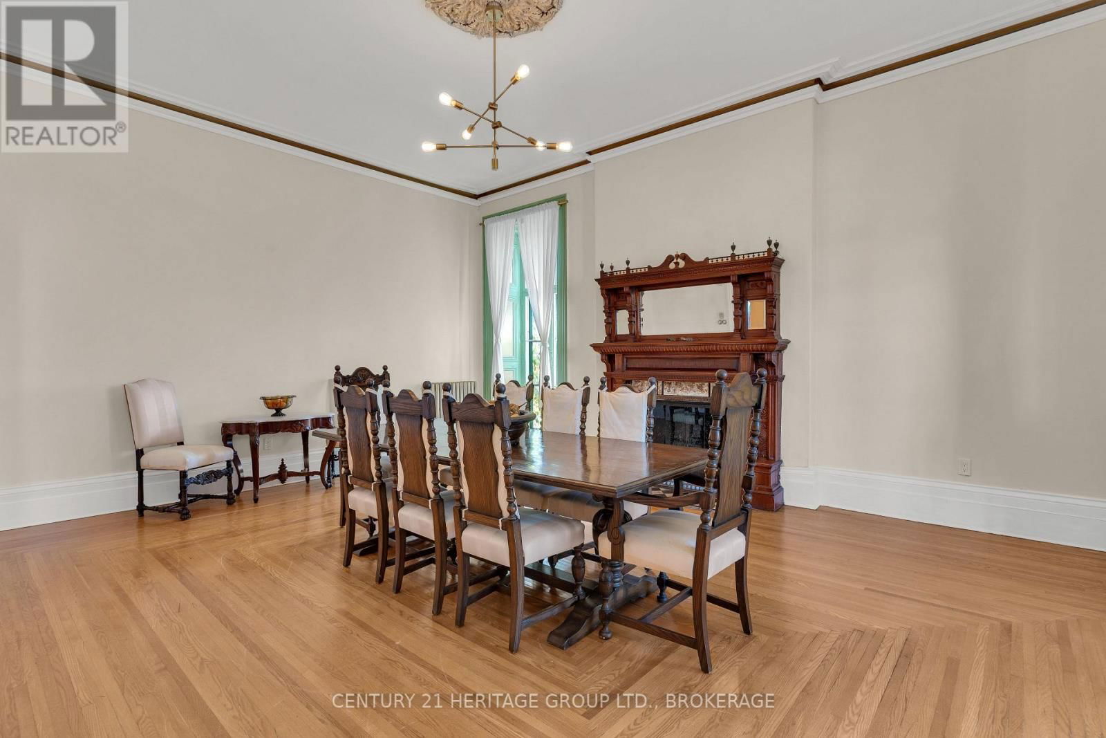 389 KING STREET EAST Image 17