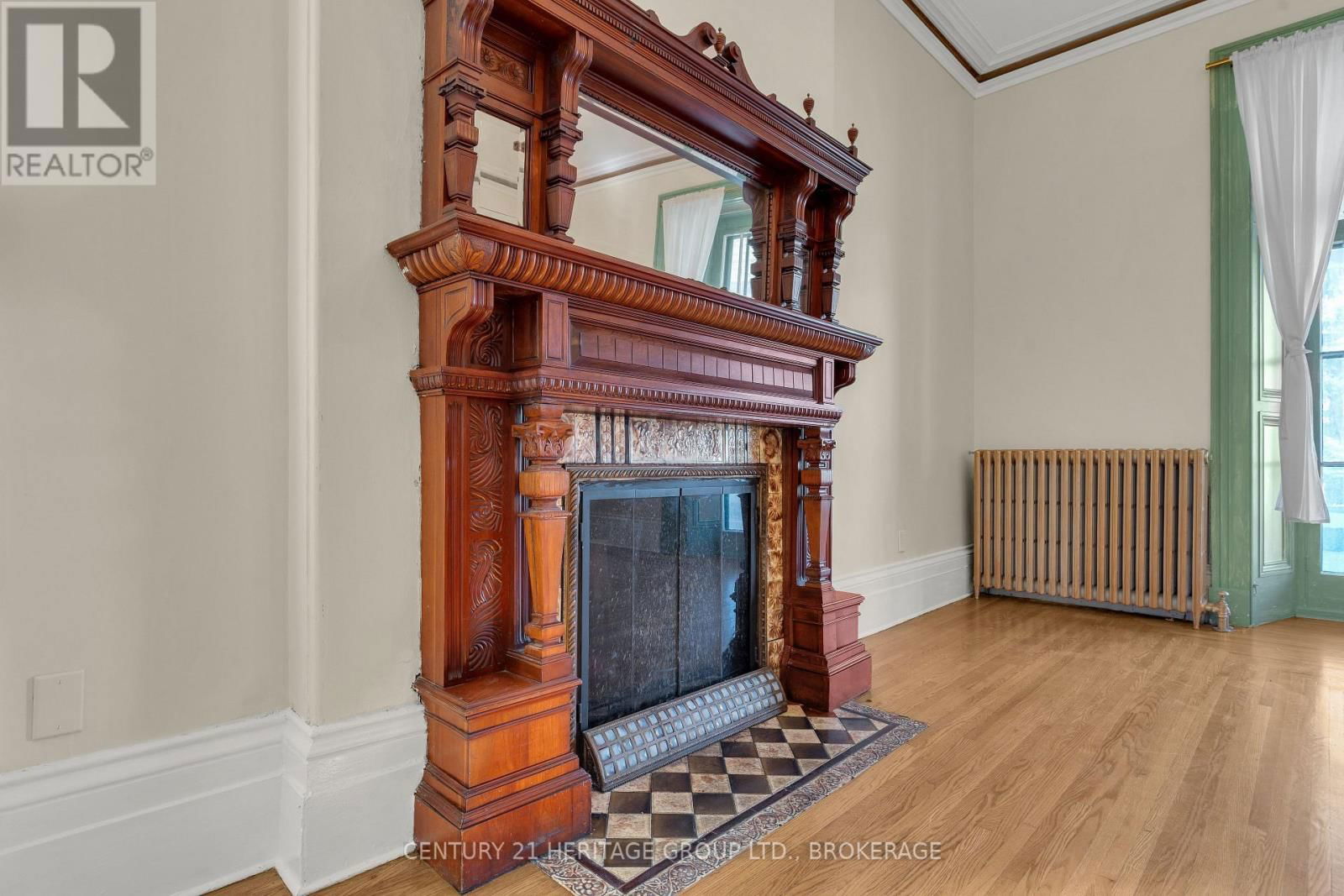 389 KING STREET EAST Image 19