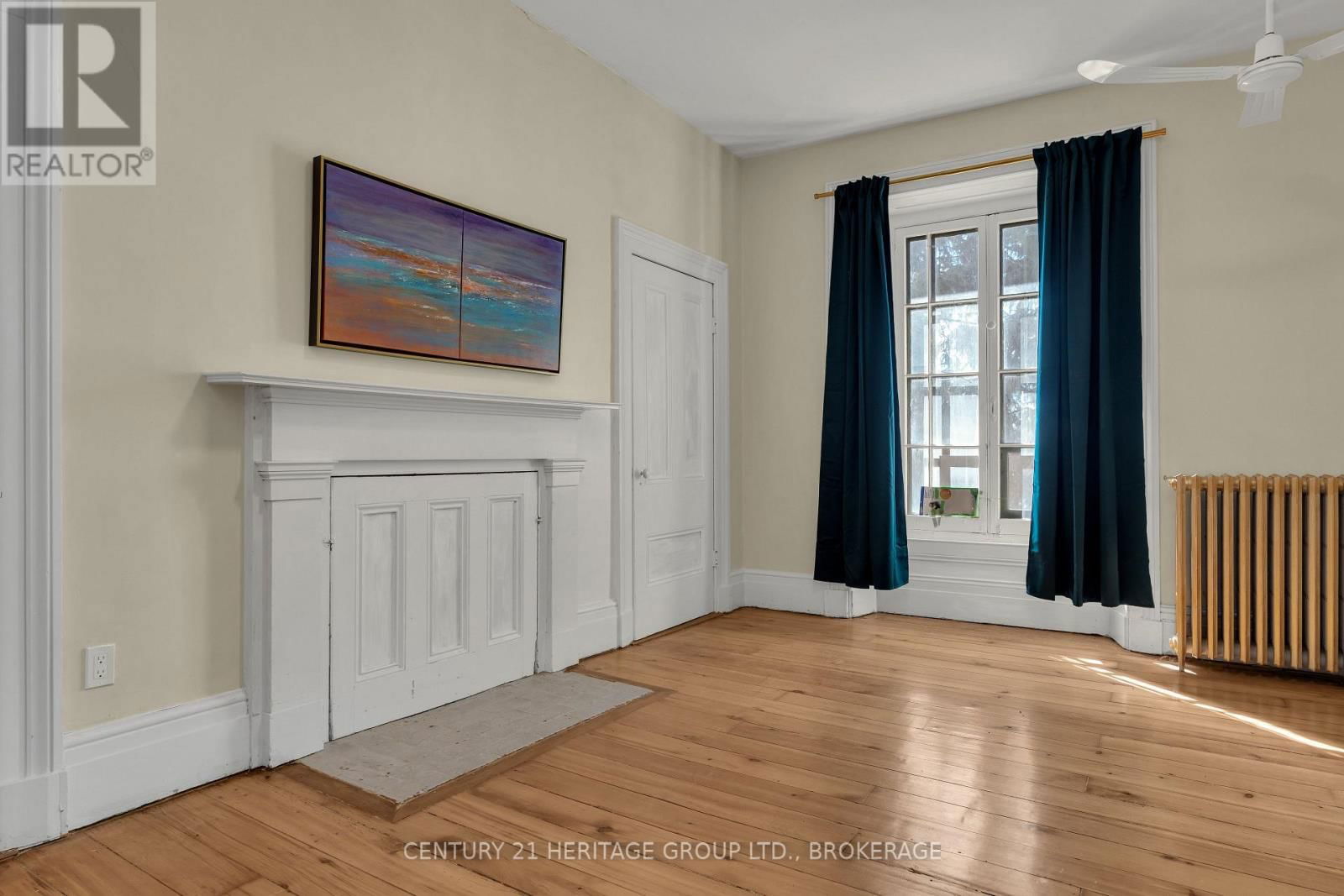 389 KING STREET EAST Image 36