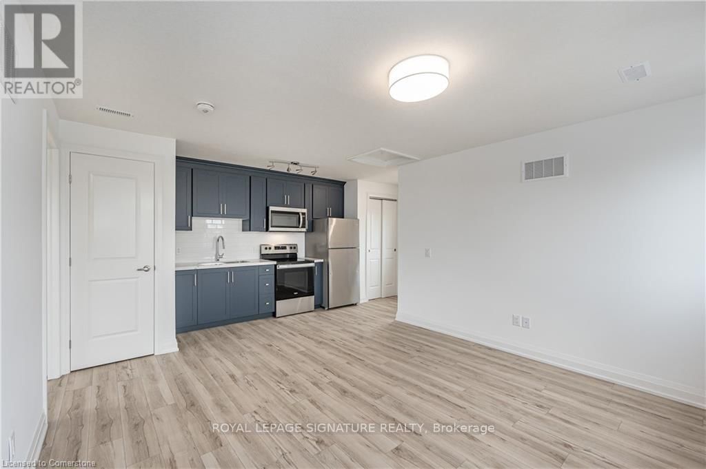 777 BEACH BOULEVARD Image 34