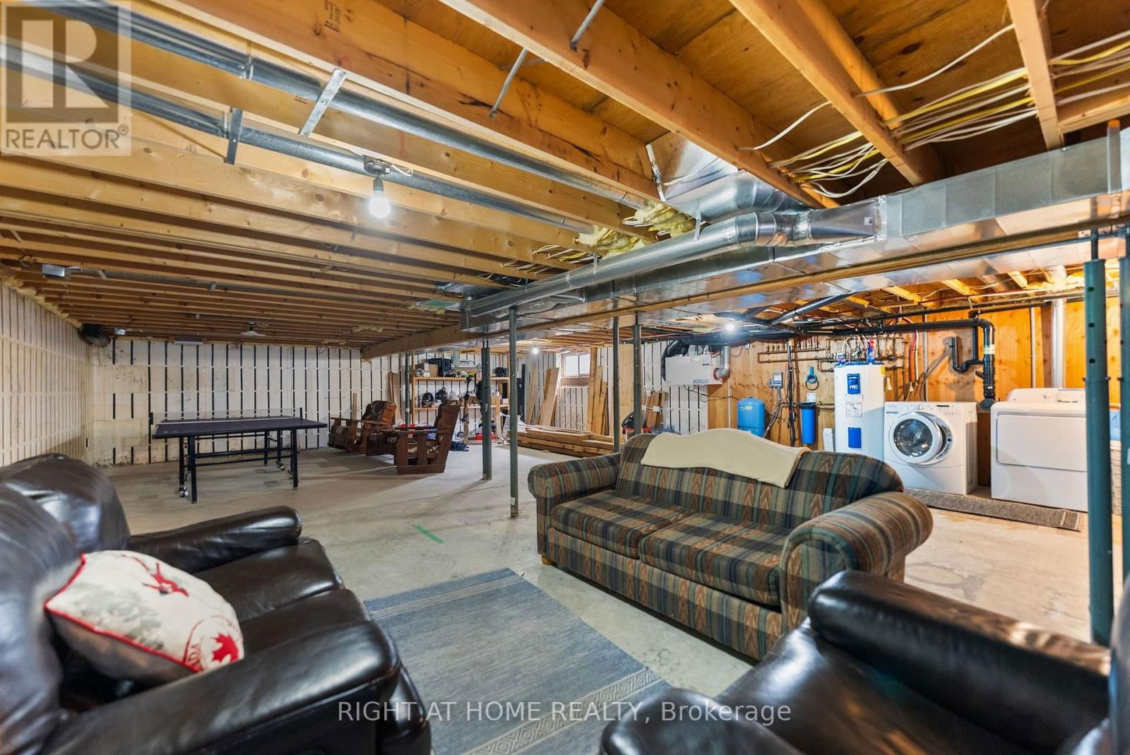 121 MUSKIE LANE Image 30