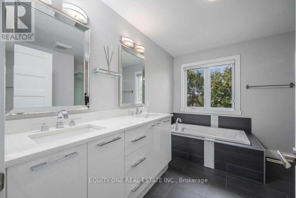 888 WOODROFFE AVENUE Image 20