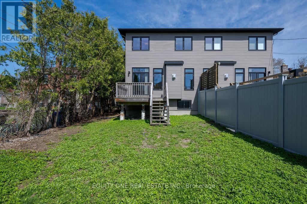 888 WOODROFFE AVENUE Image 28