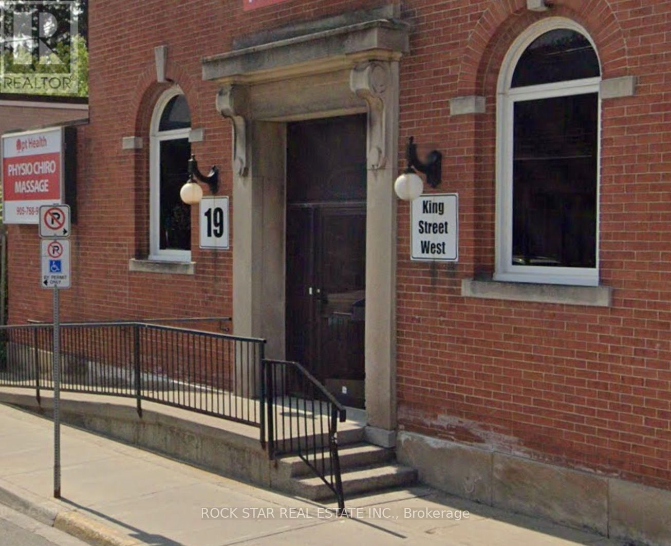 19 KING STREET WEST Image 4