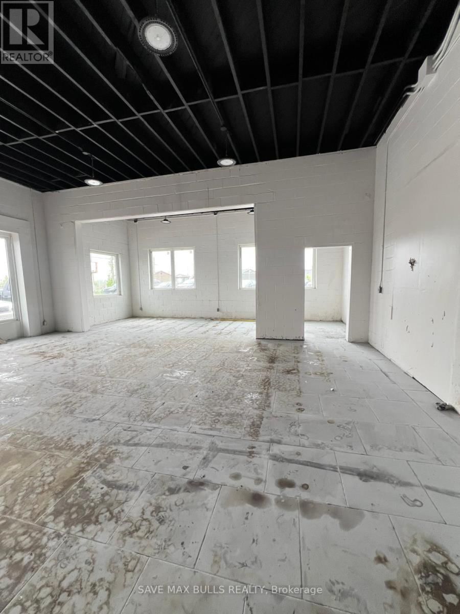 3761 HWY 6 ROAD Image 11