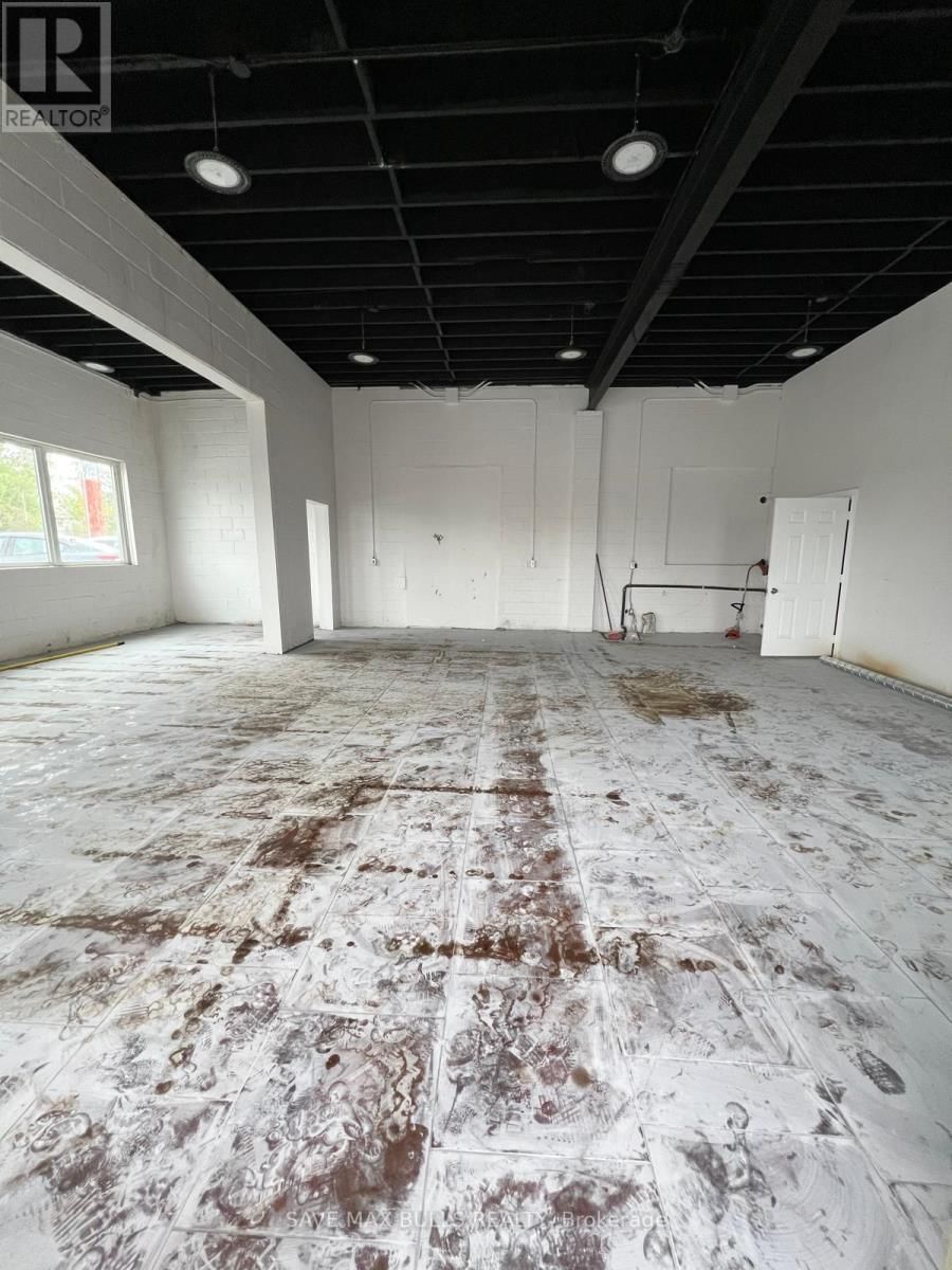 3761 HWY 6 ROAD Image 13