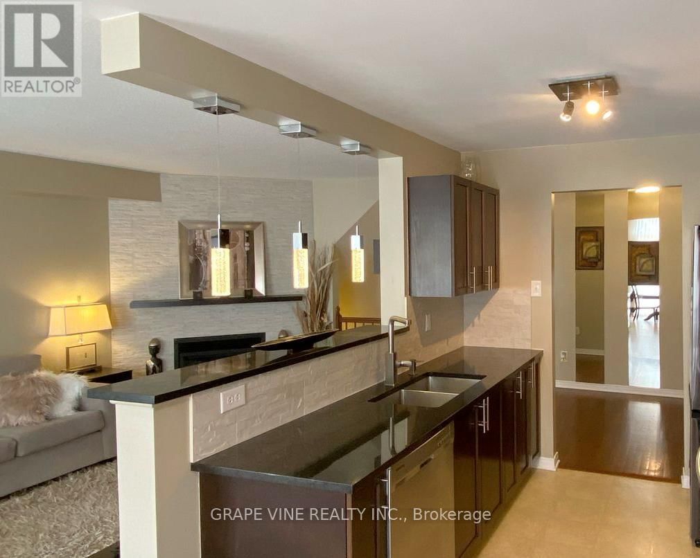 224 ARRITA STREET Image 11