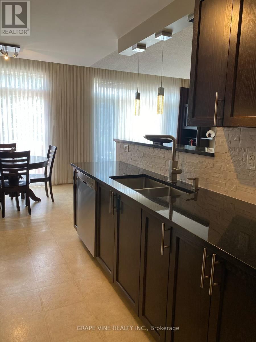 224 ARRITA STREET Image 12