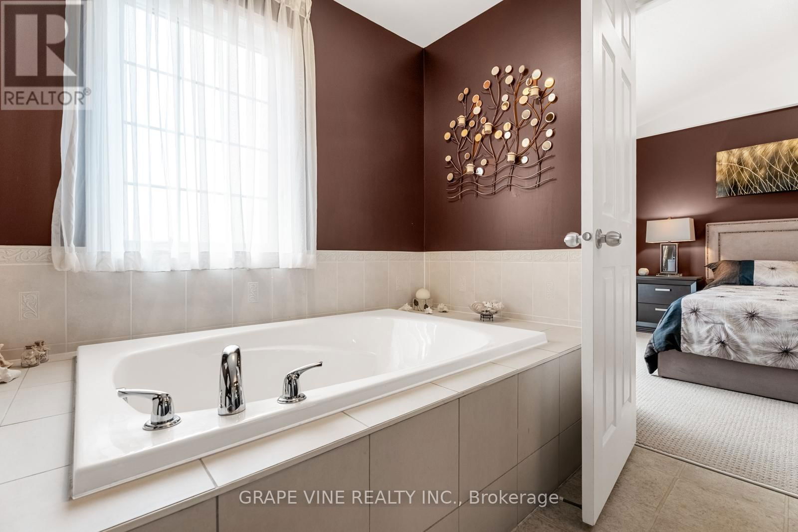 224 ARRITA STREET Image 22