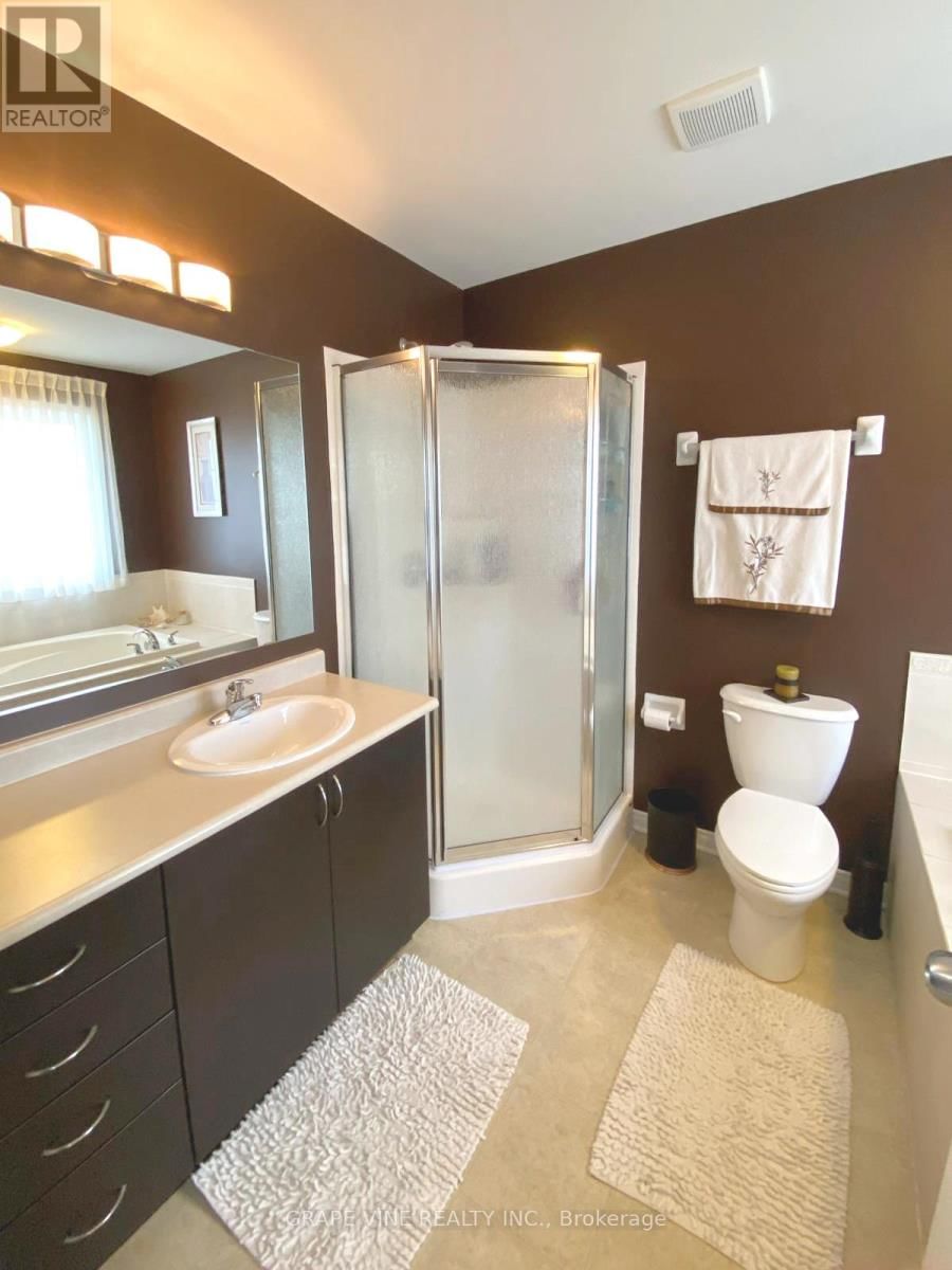 224 ARRITA STREET Image 23