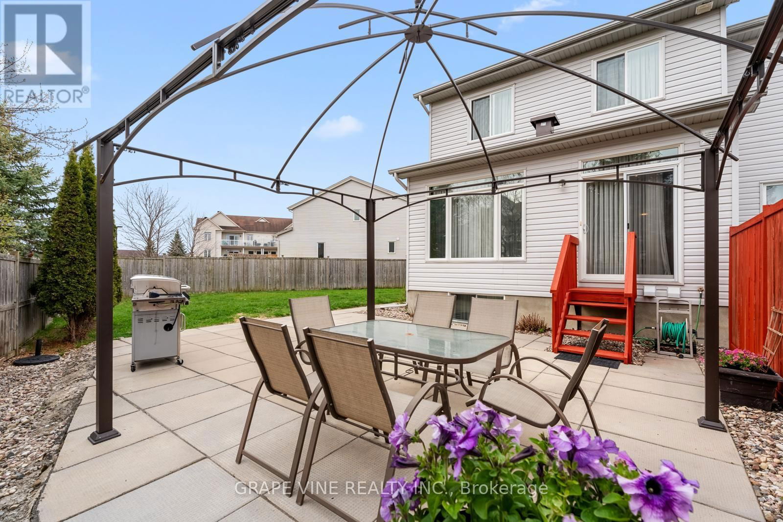 224 ARRITA STREET Image 3