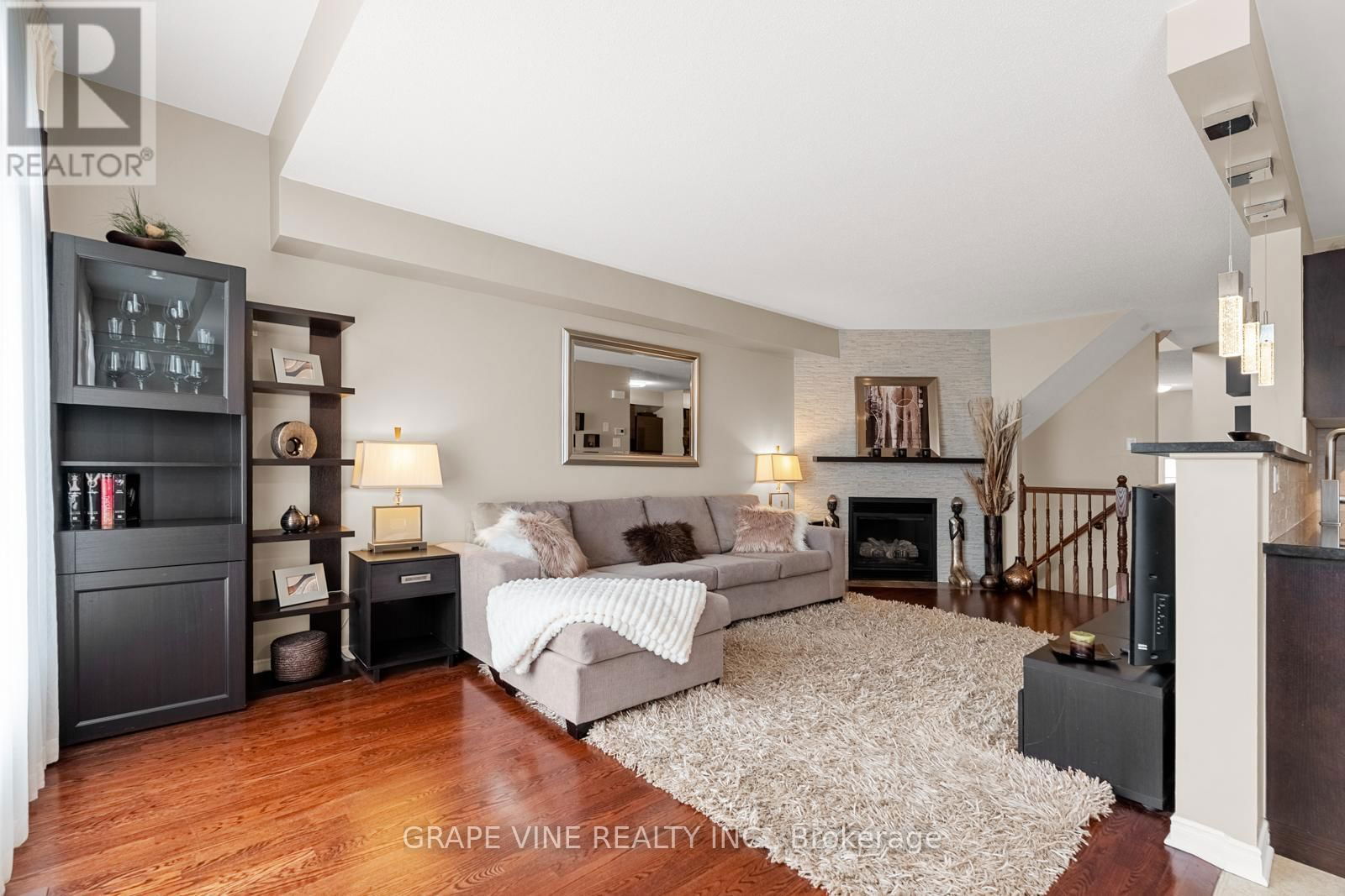 224 ARRITA STREET Image 9
