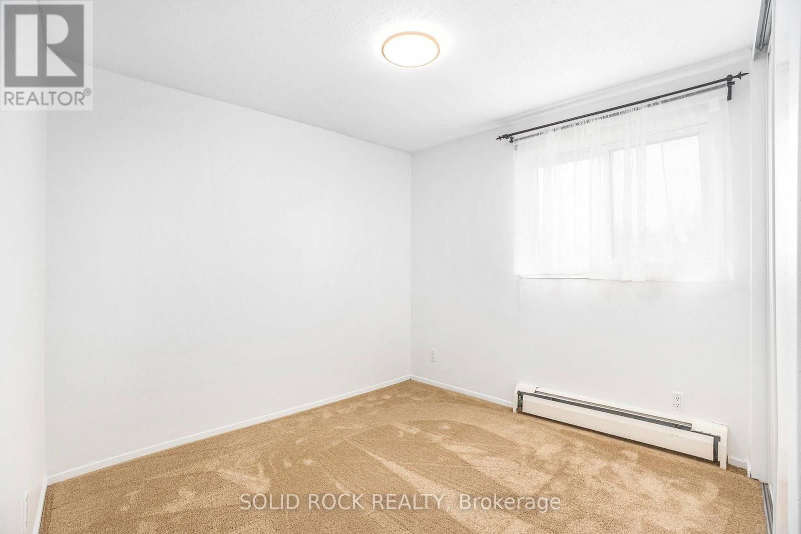14 - 47 SUMAC STREET Image 13