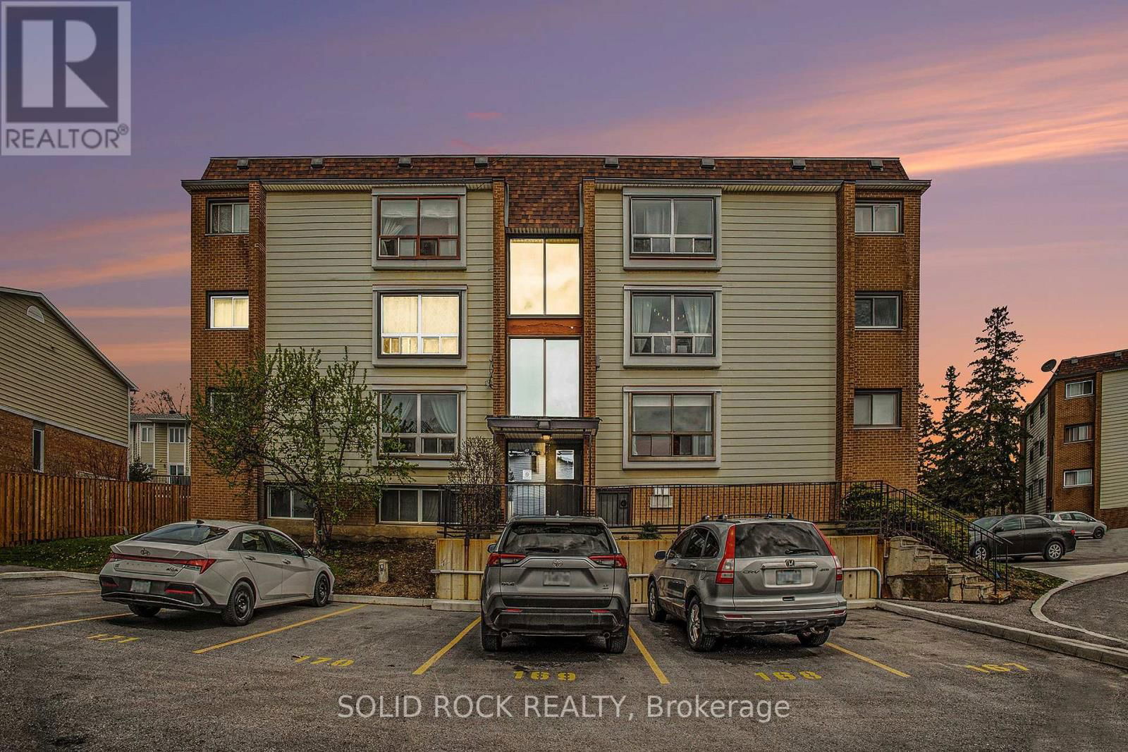 14 - 47 SUMAC STREET Image 2