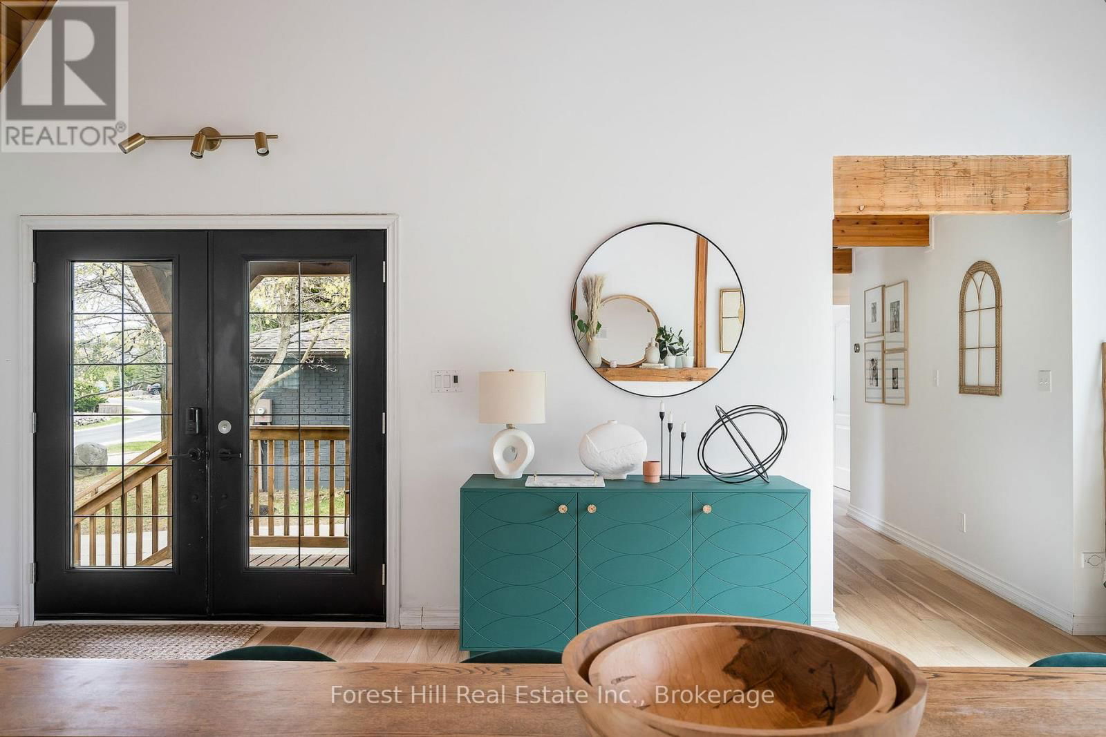 144 BROOKER BOULEVARD Image 10