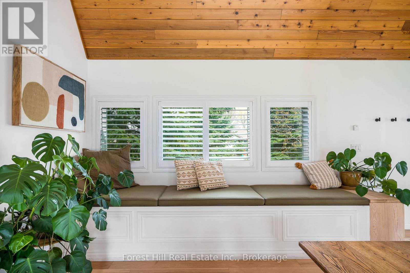 144 BROOKER BOULEVARD Image 11