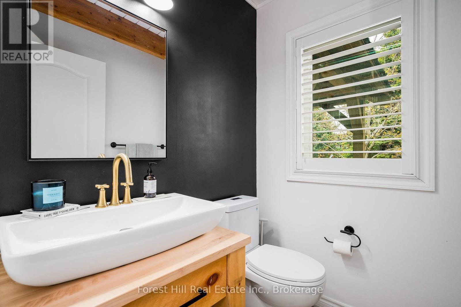 144 BROOKER BOULEVARD Image 13