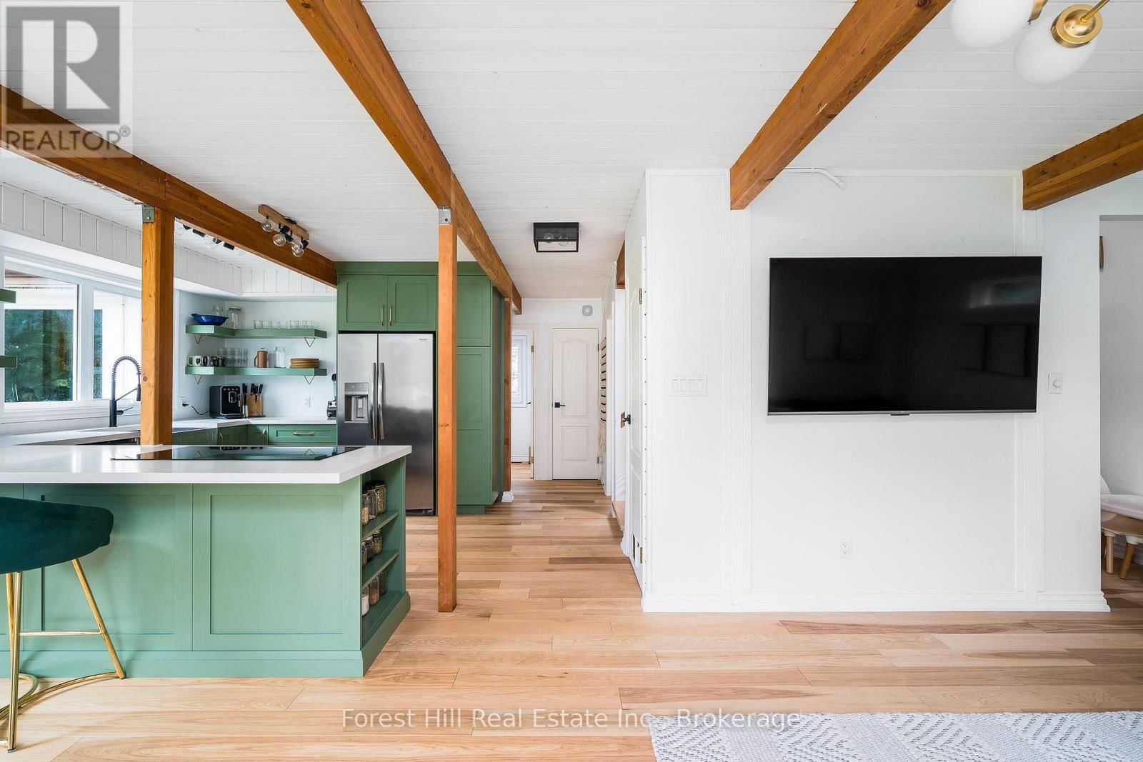 144 BROOKER BOULEVARD Image 14
