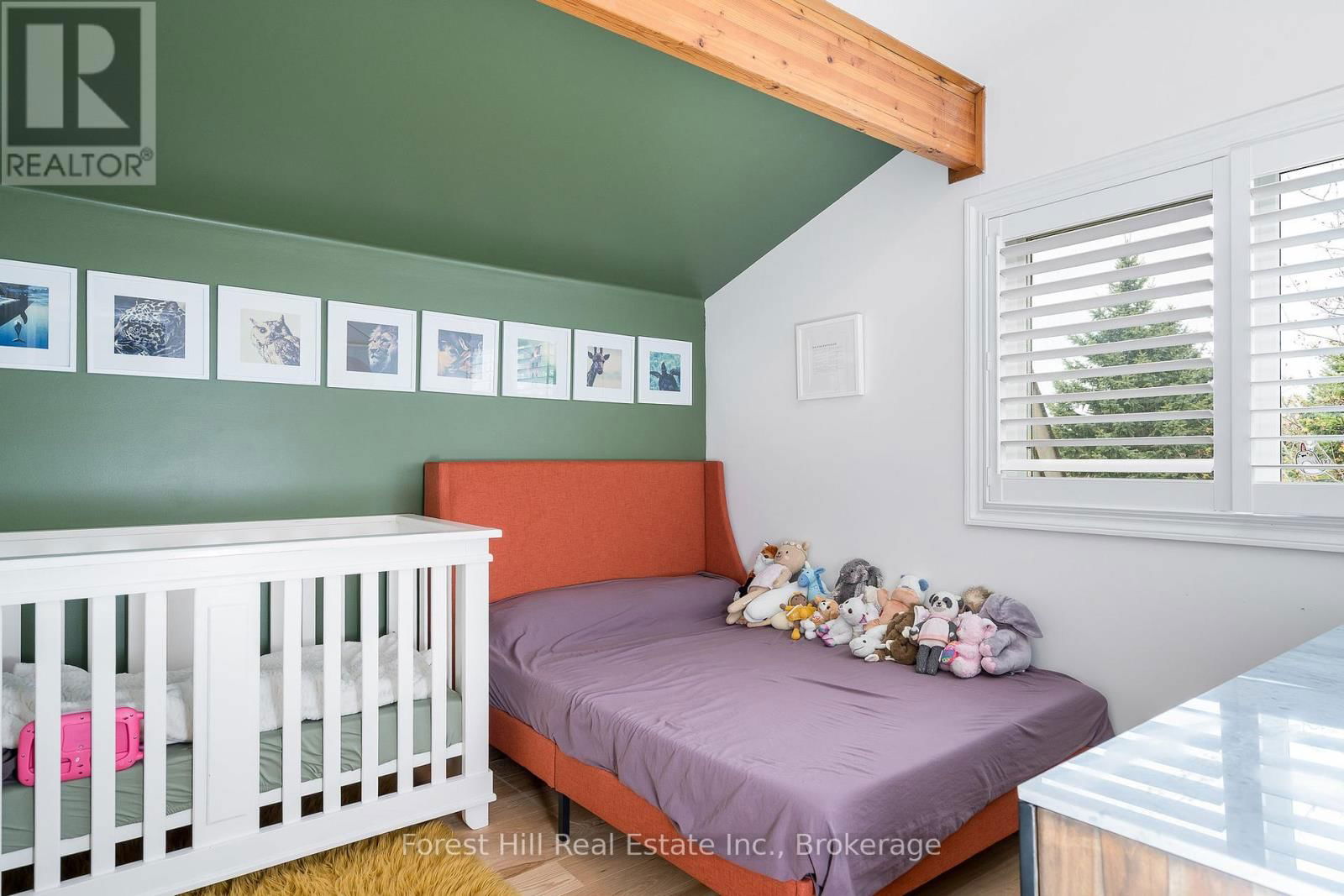 144 BROOKER BOULEVARD Image 34