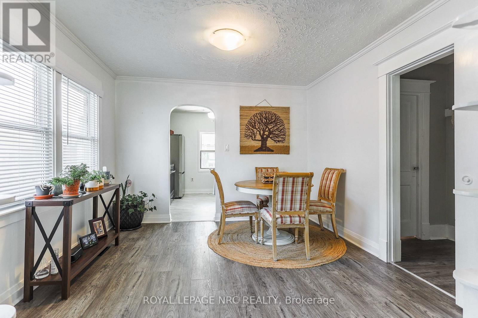 6130 MURRAY STREET Image 9