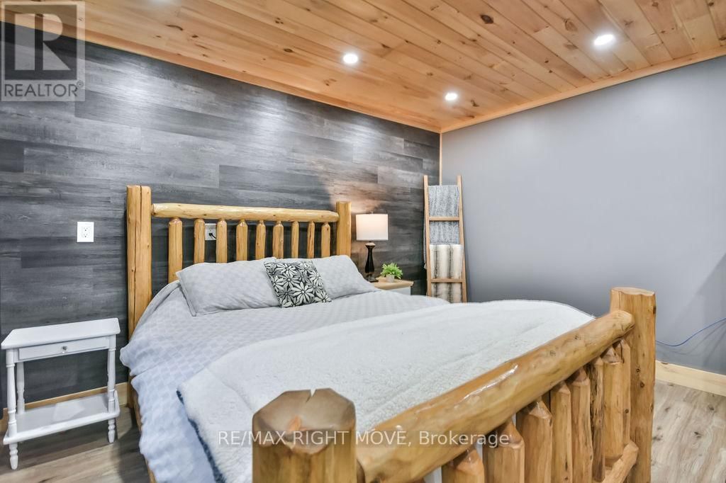 198 WOODCHESTER AVENUE Image 36
