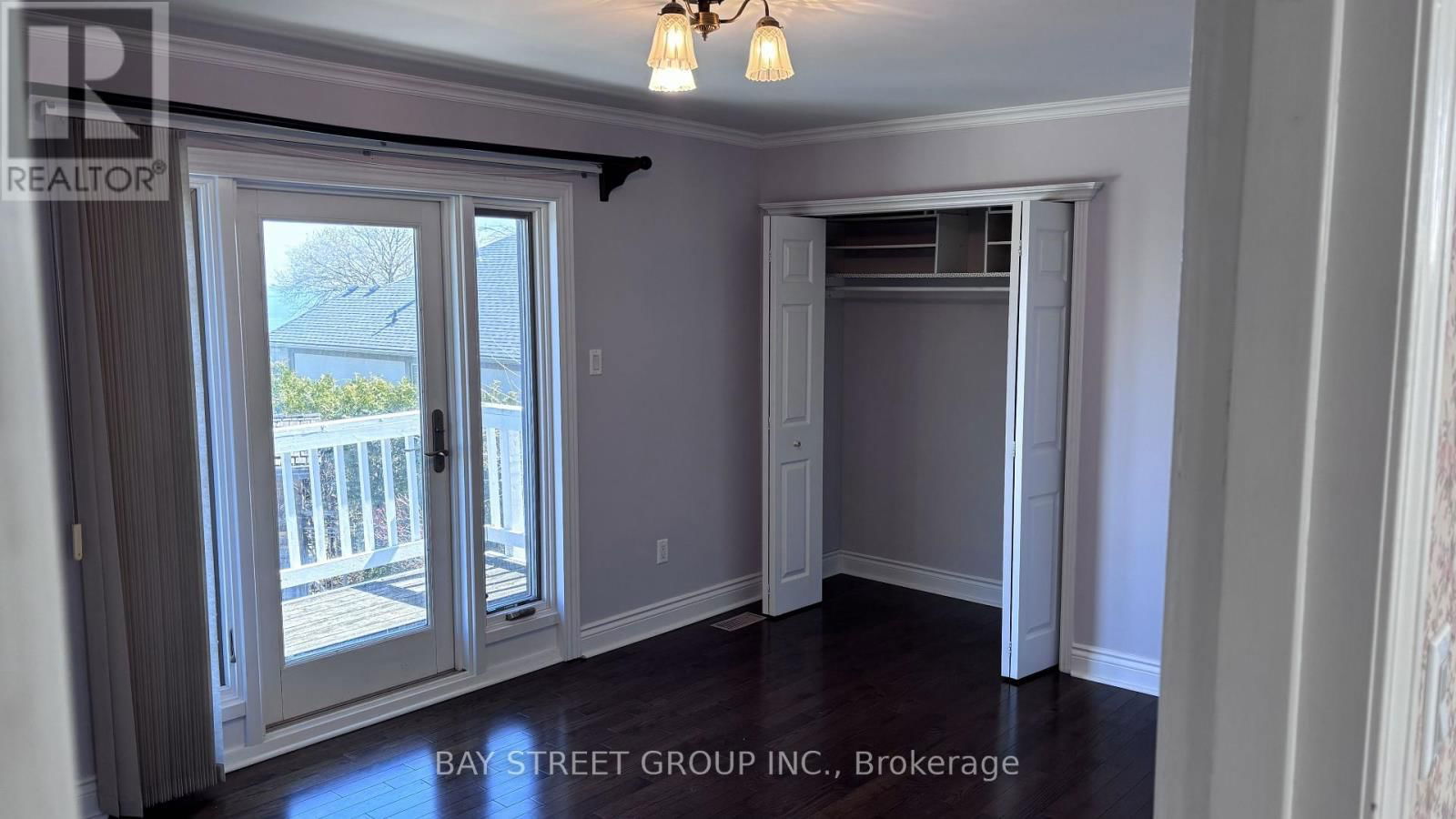 8 LAKESHORE DRIVE Image 28