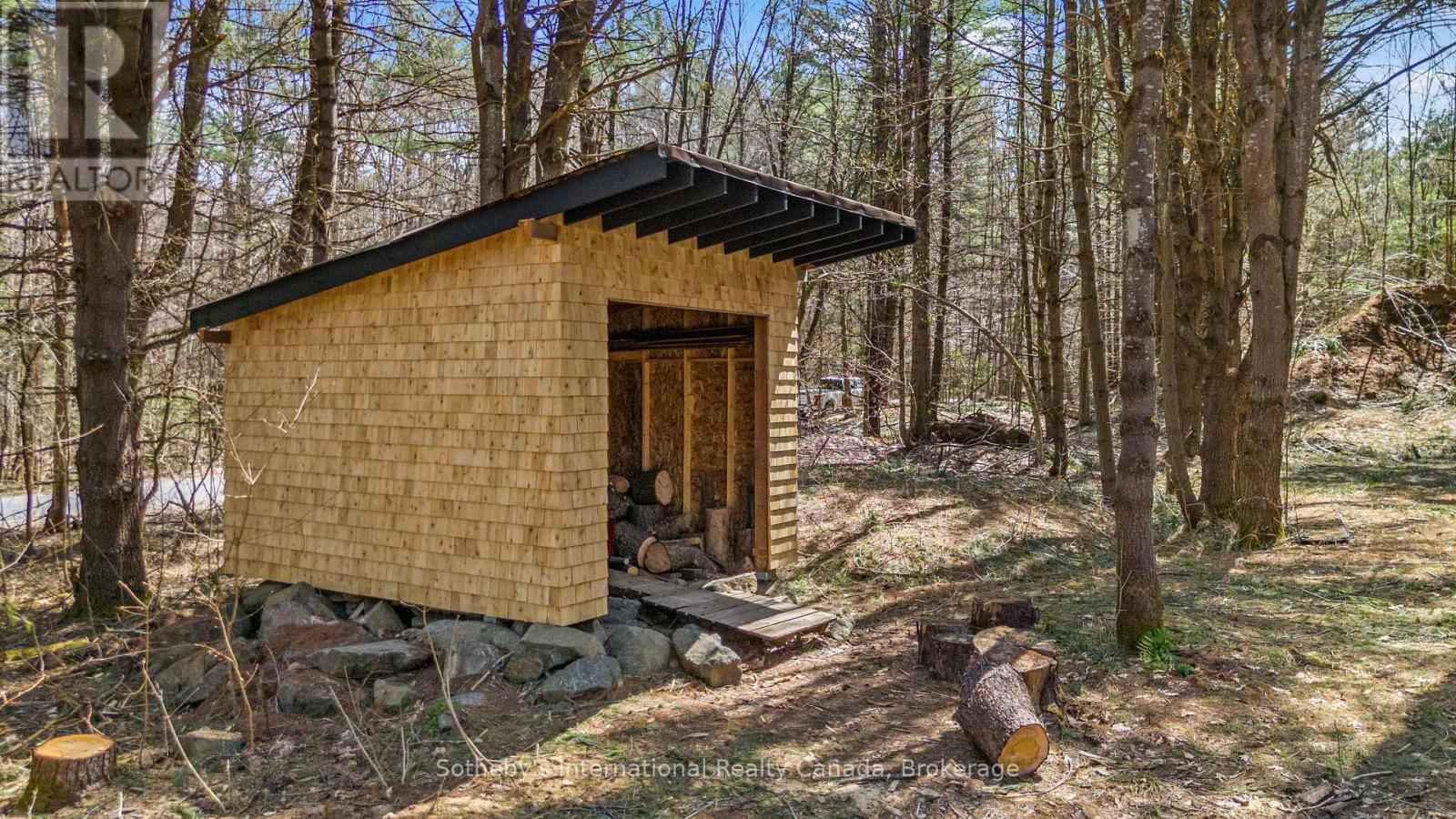 1100 WHITES ROAD Image 32