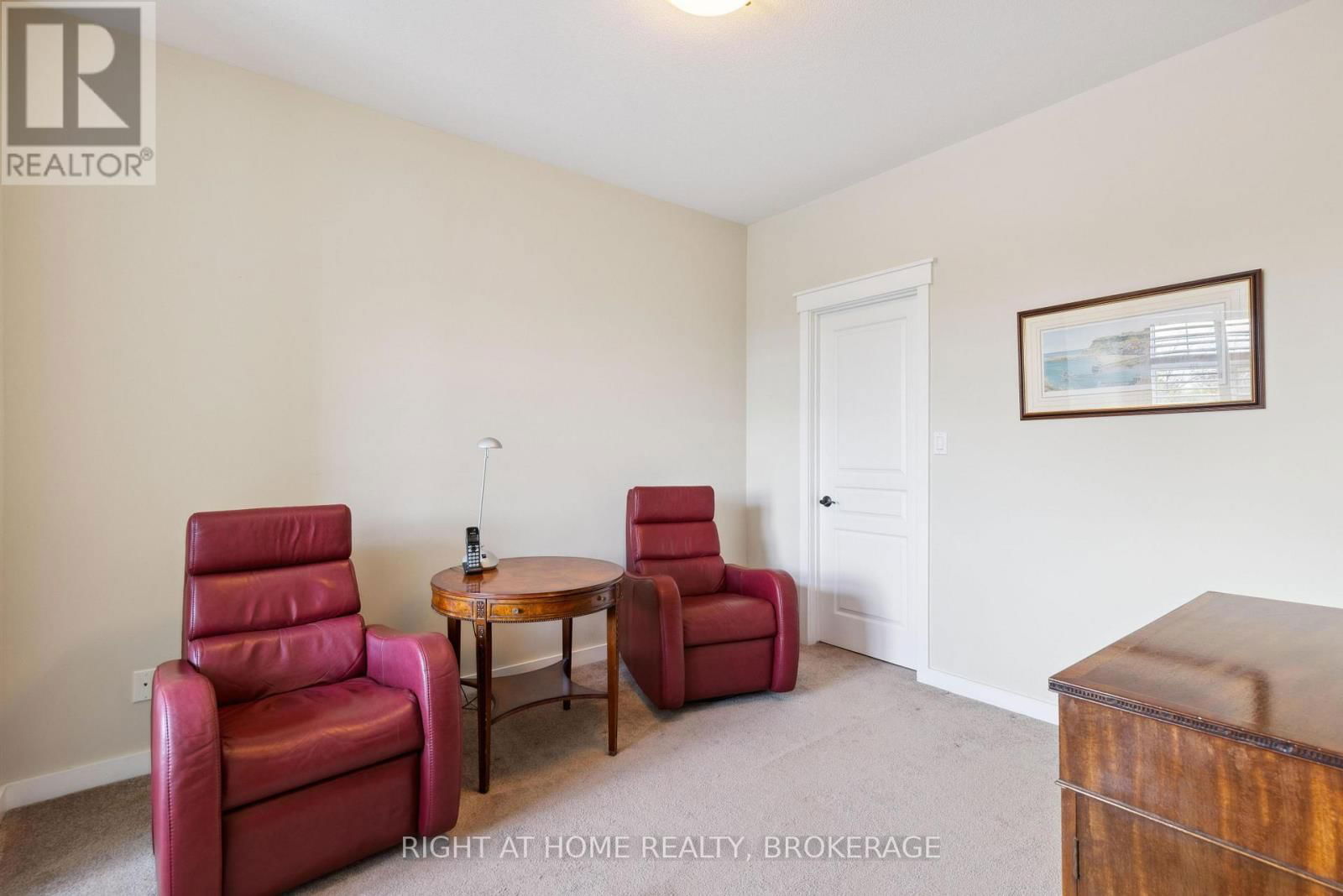 17 - 2880 KING STREET Image 18
