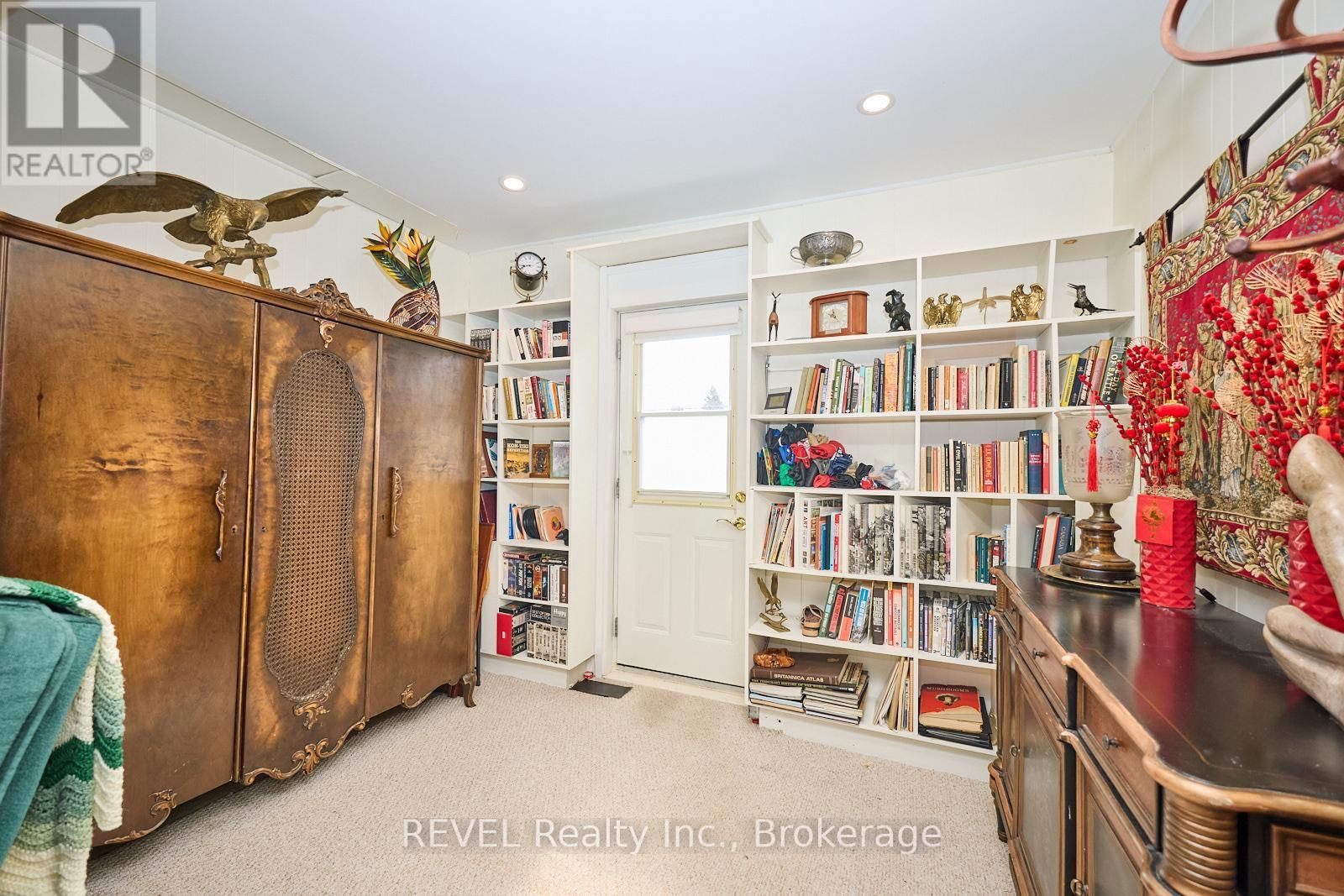 267 VICTORIA STREET Image 2