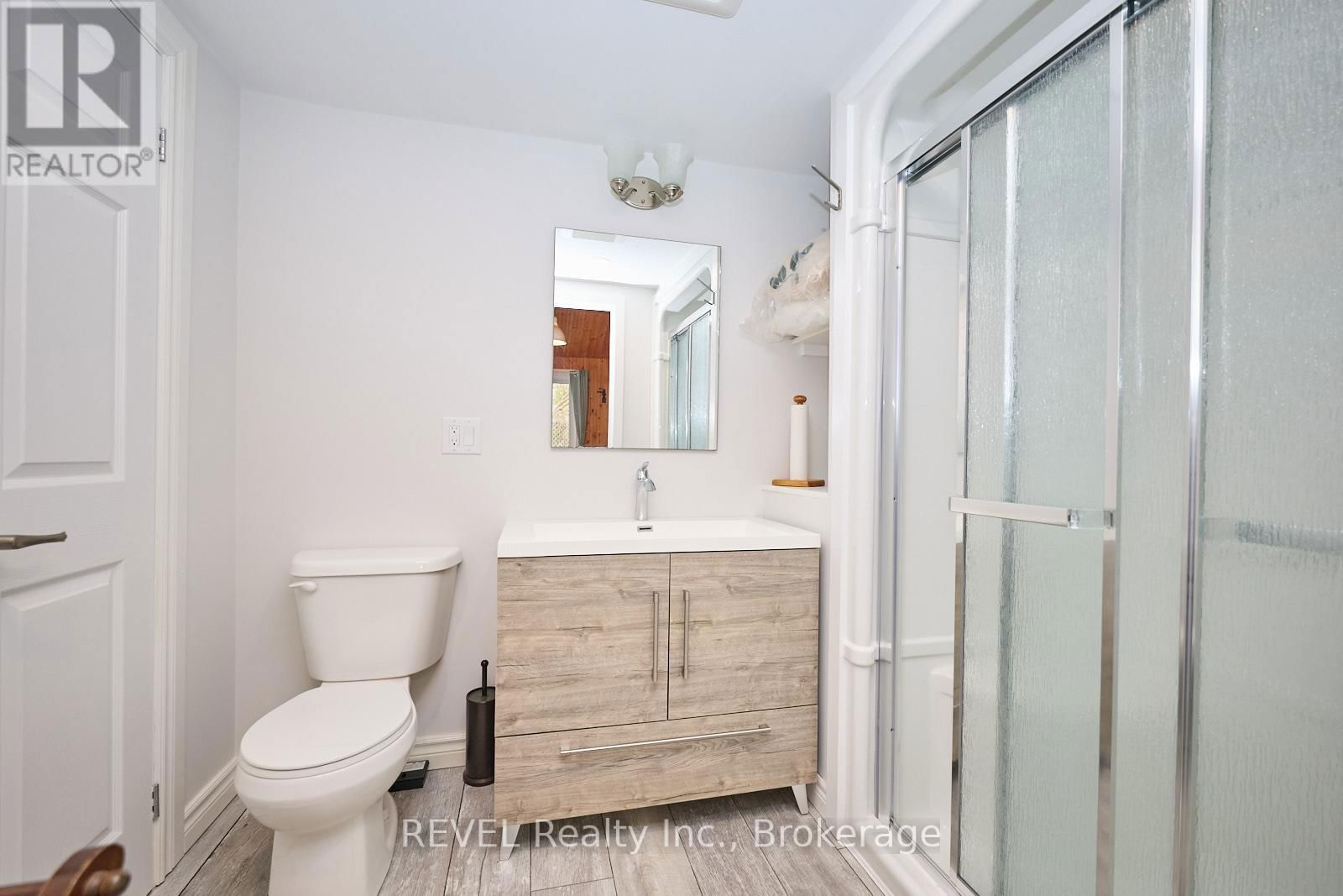 267 VICTORIA STREET Image 22