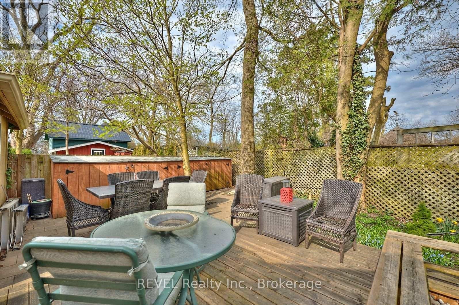 267 VICTORIA STREET Image 25