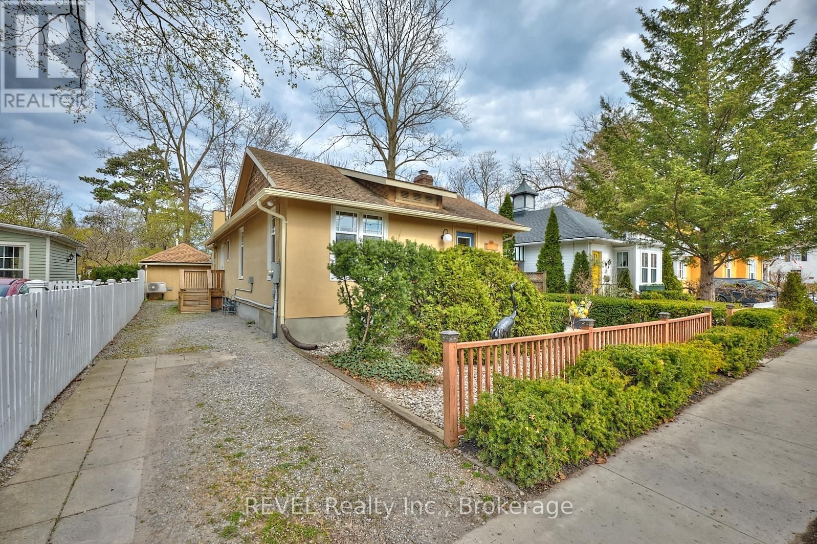 267 VICTORIA STREET Image 37