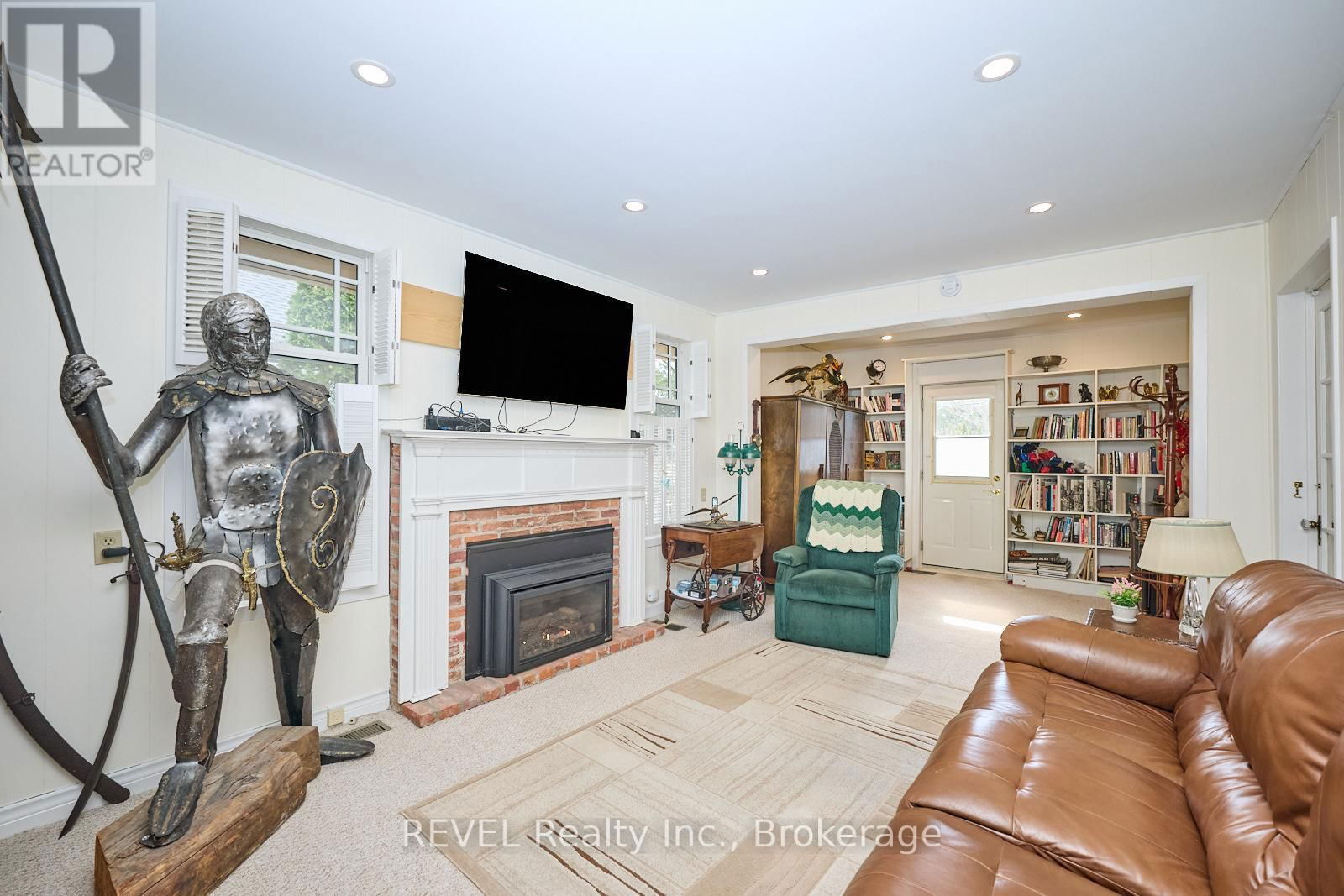 267 VICTORIA STREET Image 4