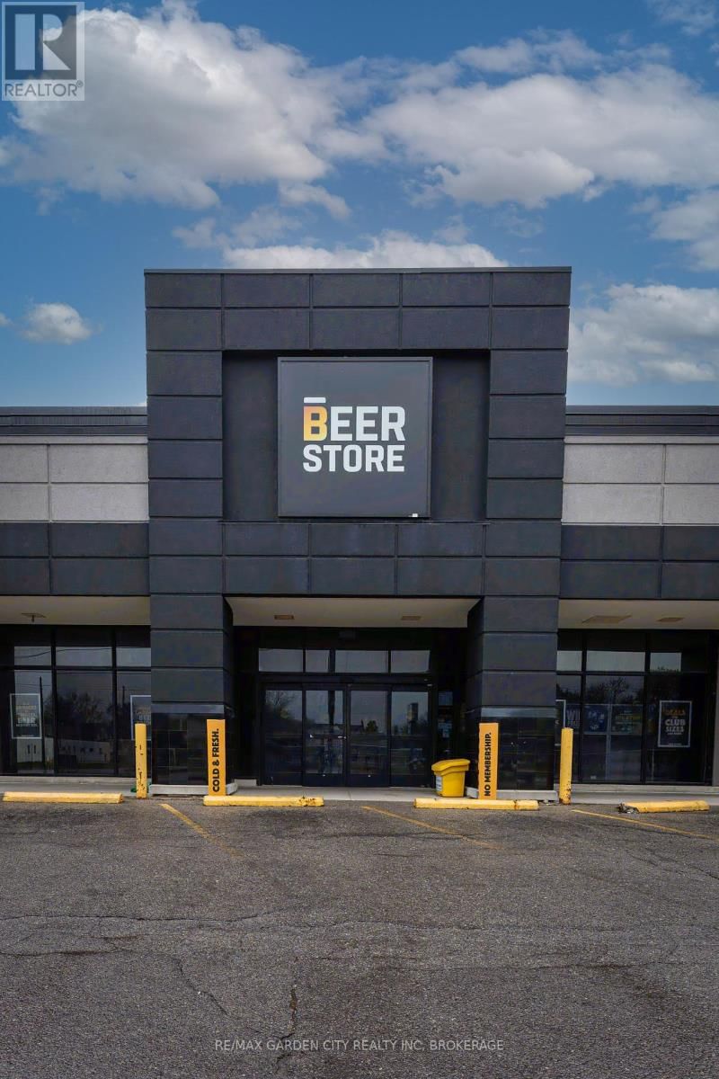 1600 DUNDAS STREET Image 1