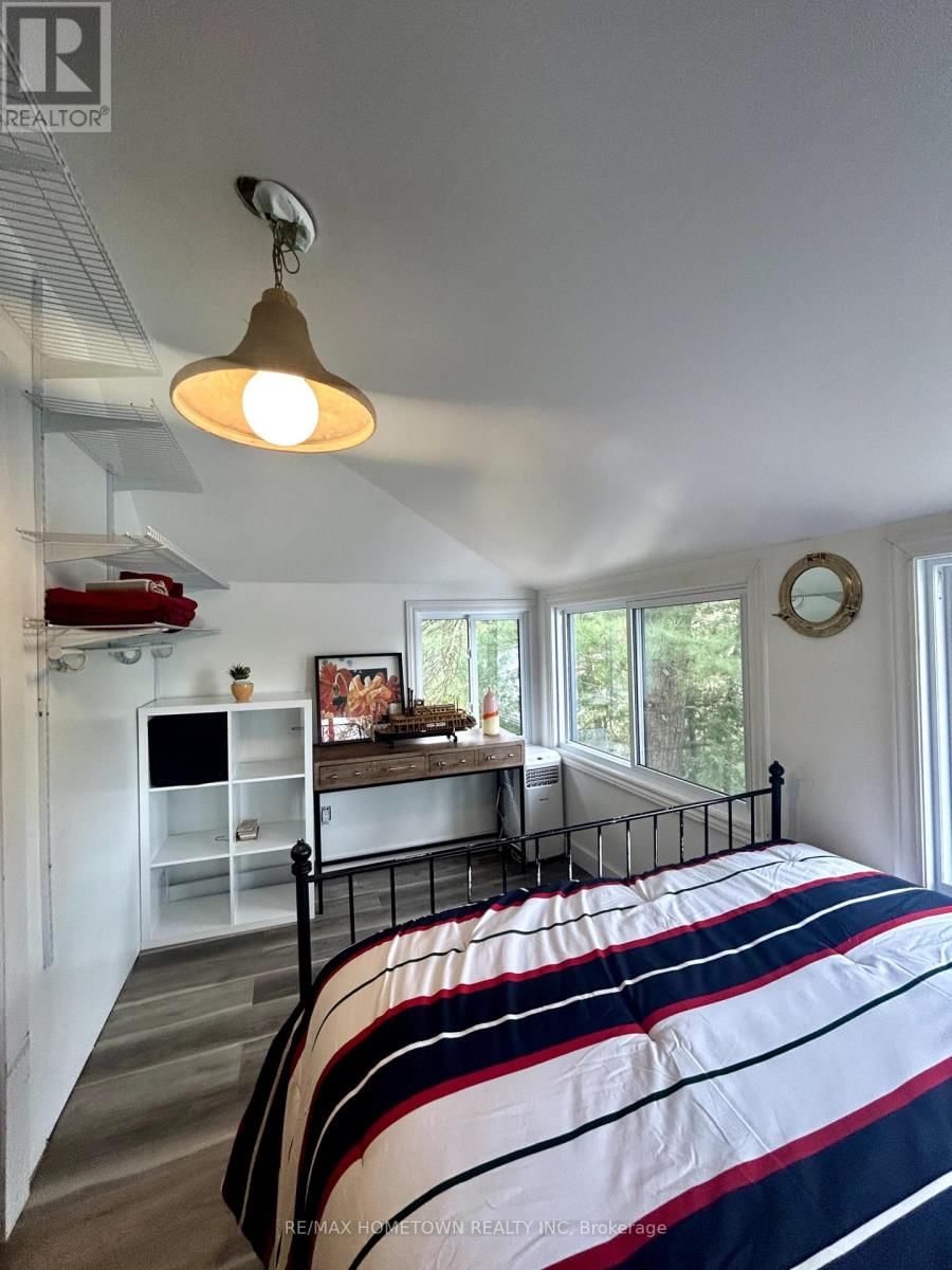 961 NARROWS LANE Image 35
