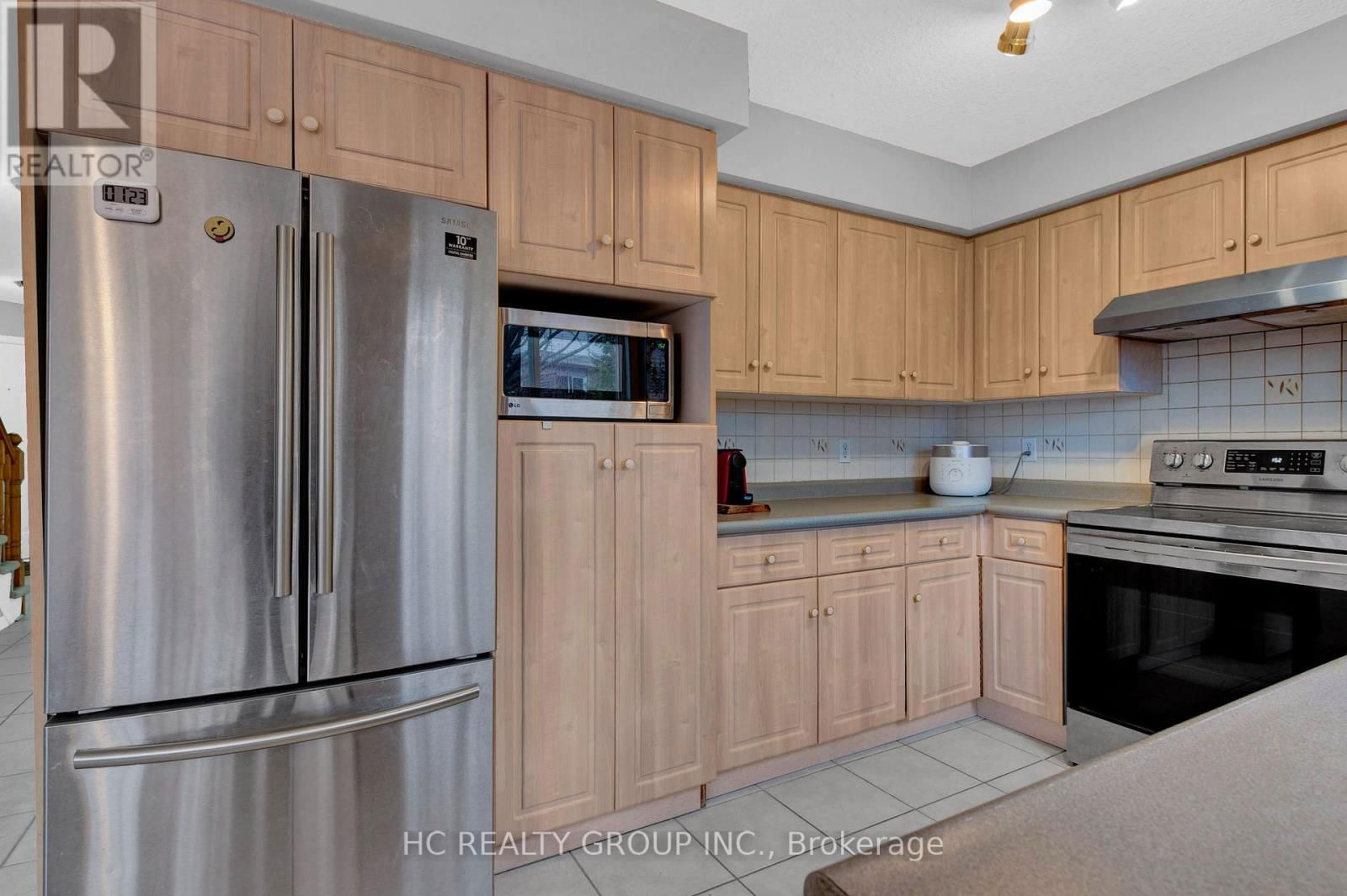69 GIBBS CRESCENT Image 11