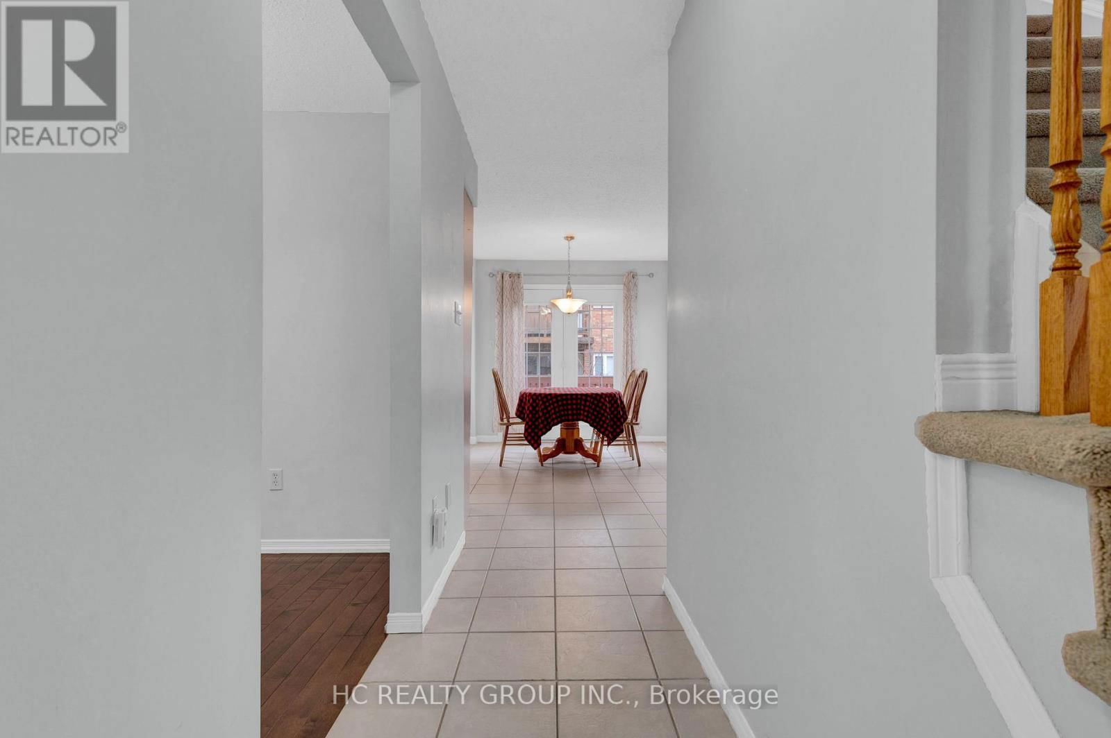 69 GIBBS CRESCENT Image 15