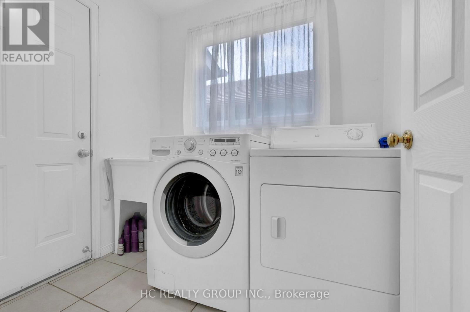69 GIBBS CRESCENT Image 42