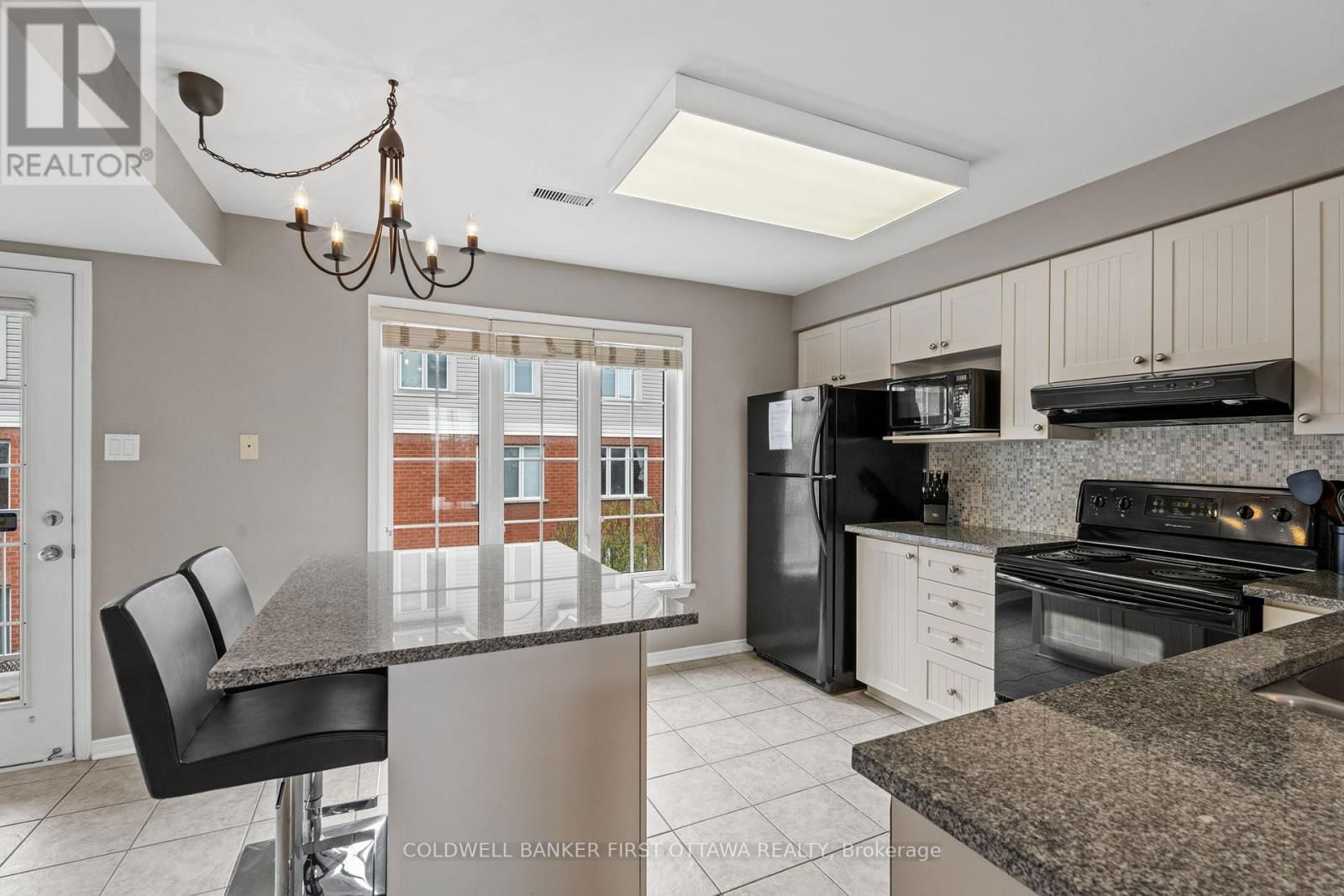 115 - 70 EDENVALE DRIVE Image 12