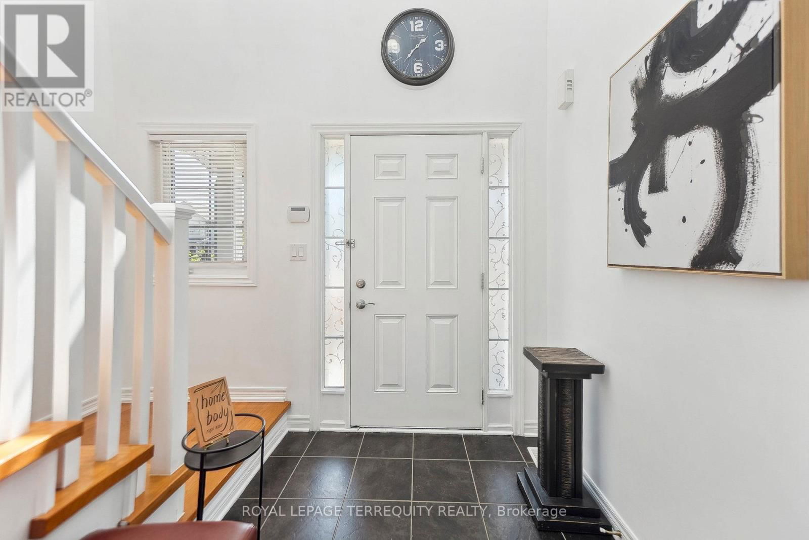 8465 KELSEY CRESCENT Image 4