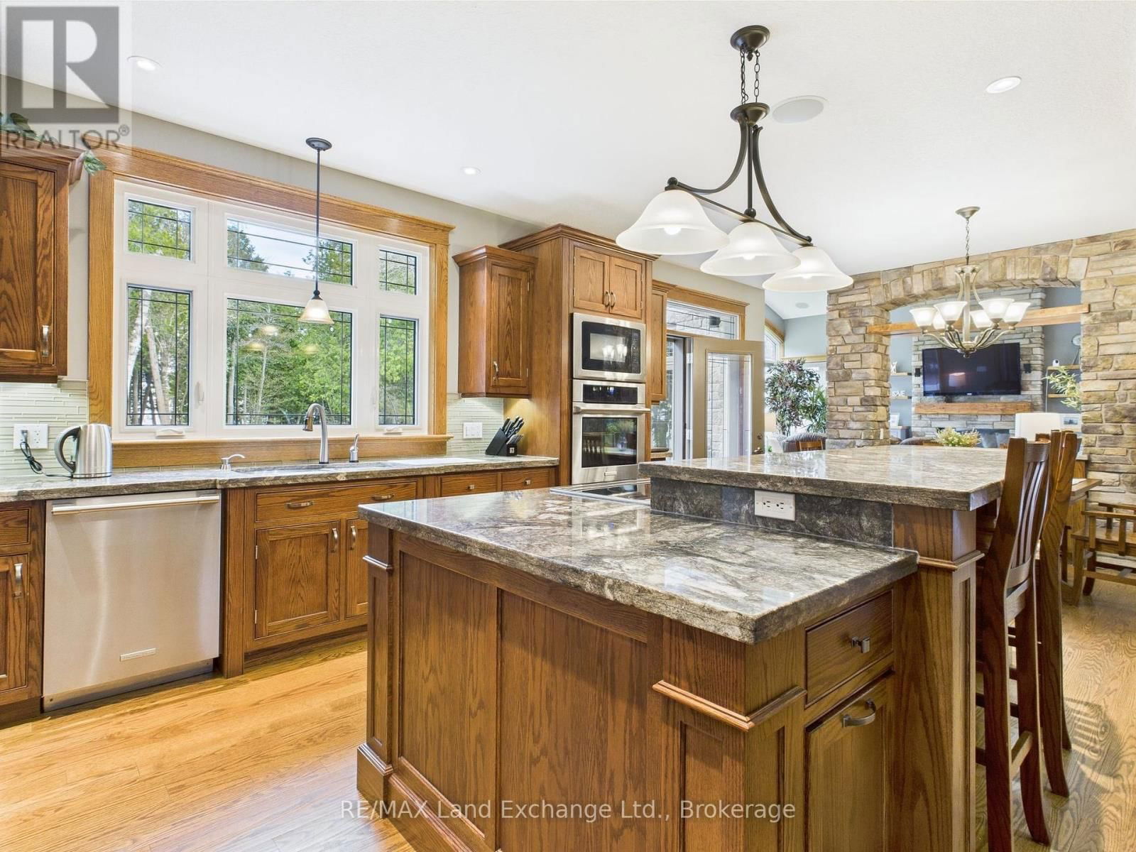 195 BIRCHWOOD AVENUE Image 14
