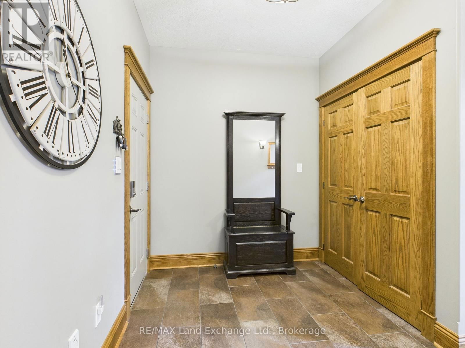195 BIRCHWOOD AVENUE Image 26