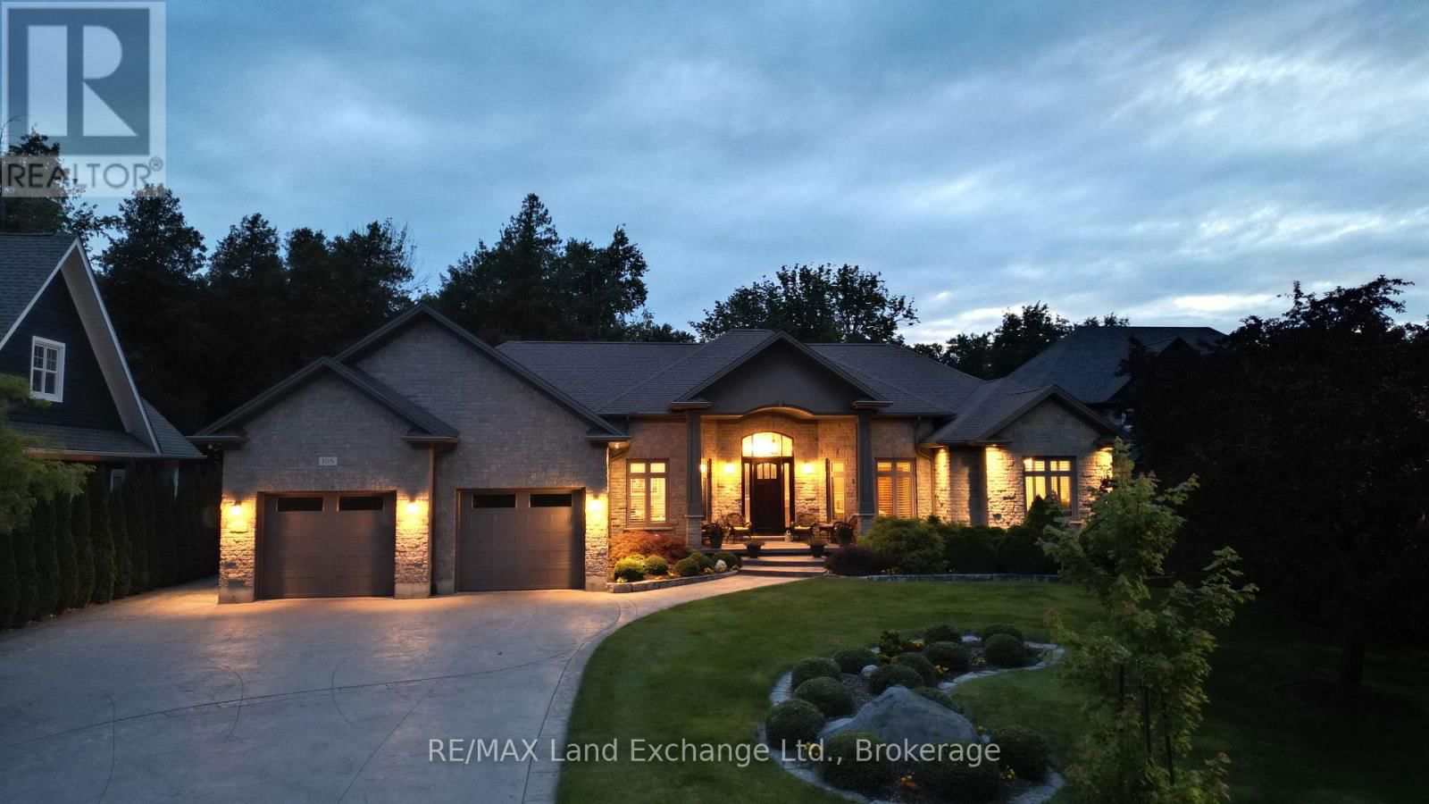 195 BIRCHWOOD AVENUE Image 29