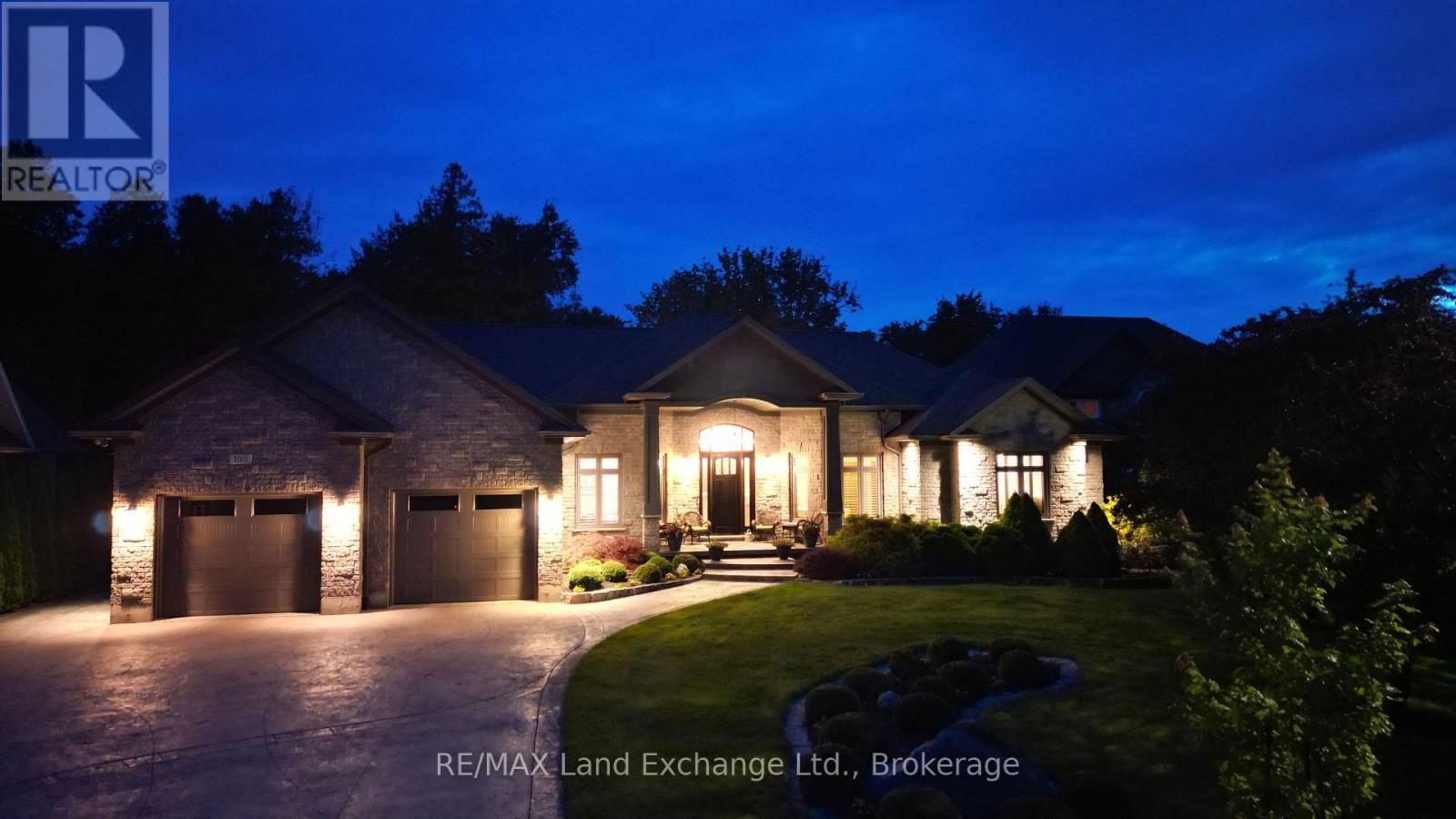195 BIRCHWOOD AVENUE Image 32